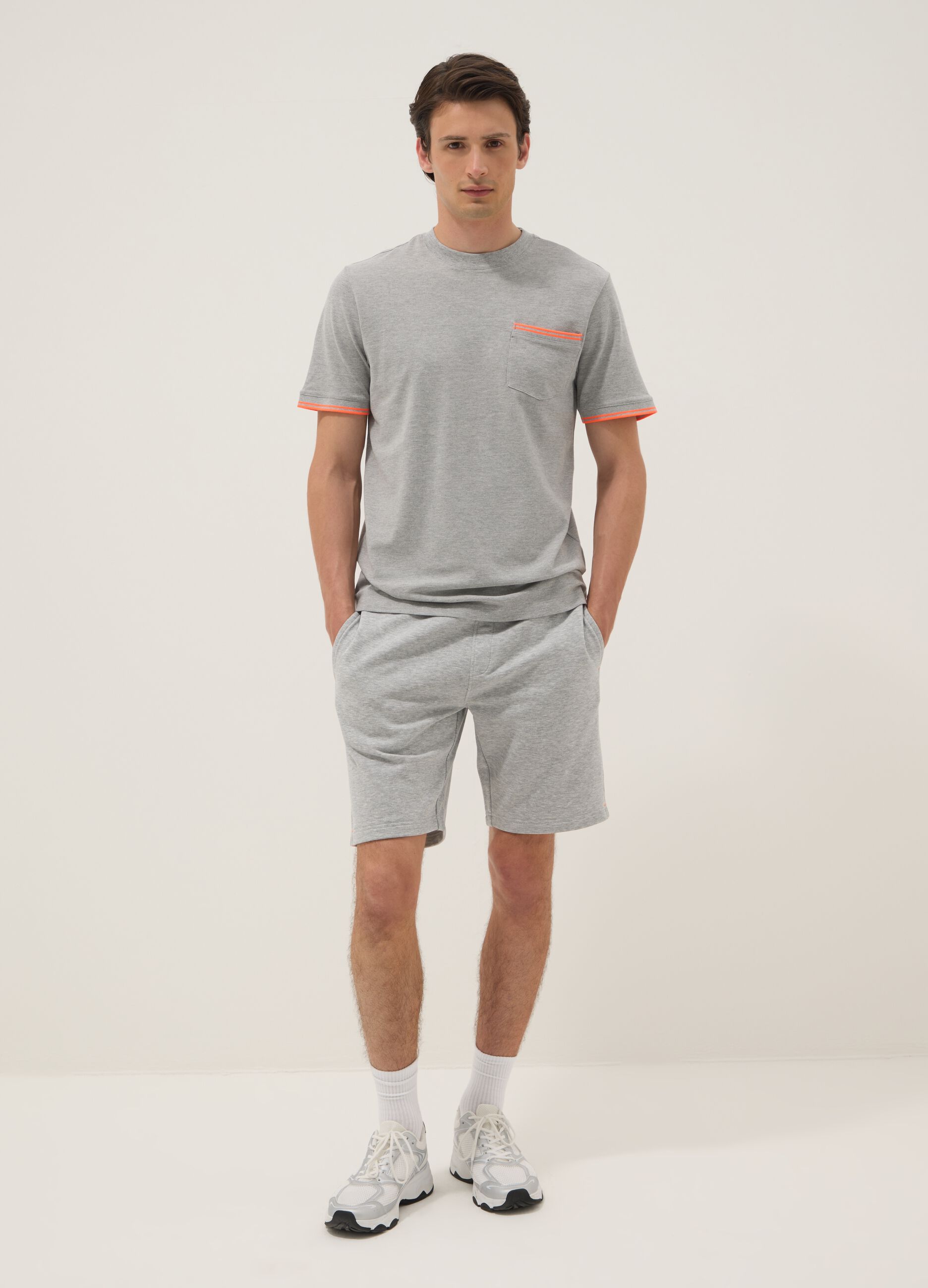 Grey stretch cotton T-shirt with chest pocket