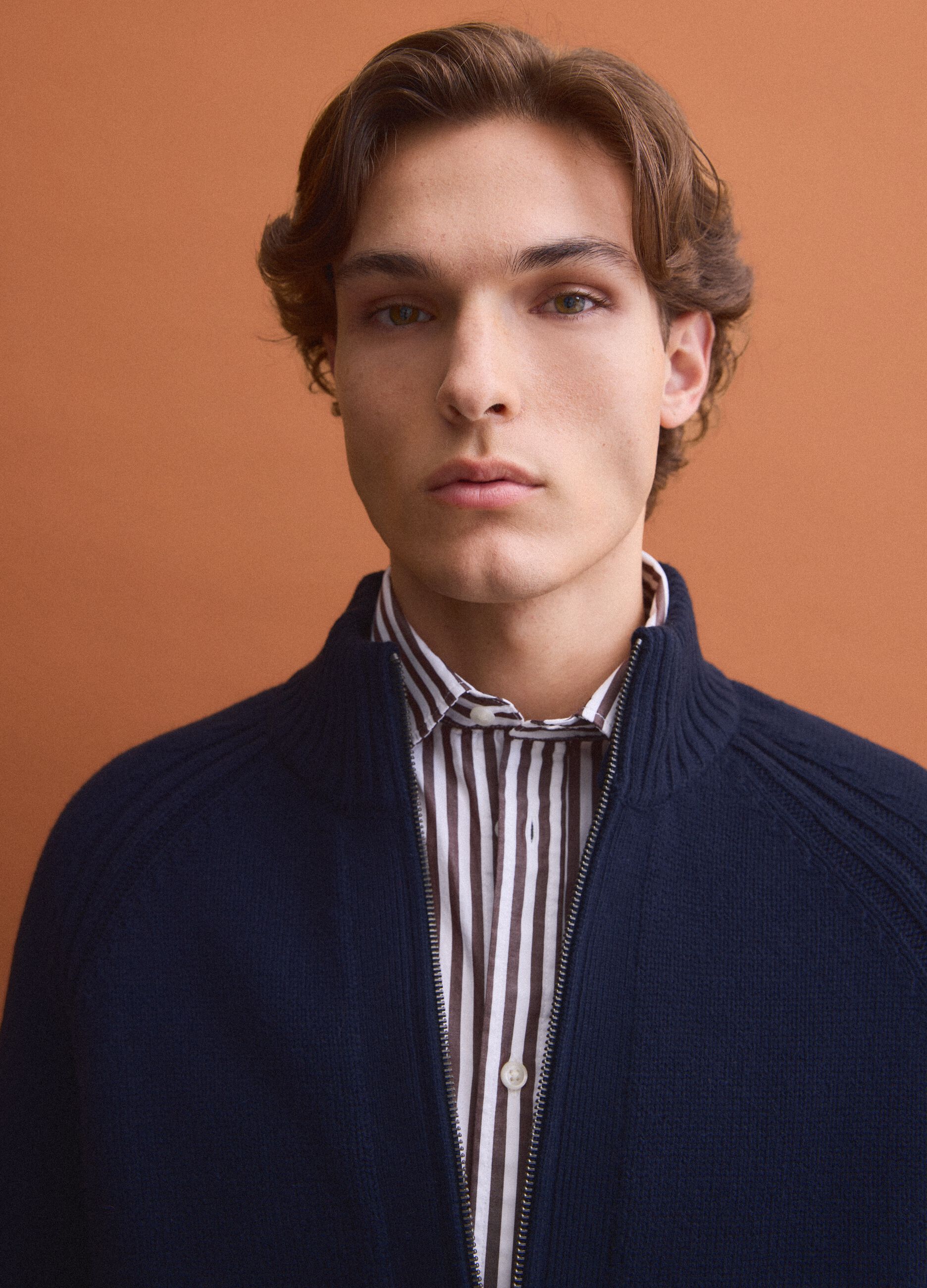 Cardigan blu con colletto in misto cotone