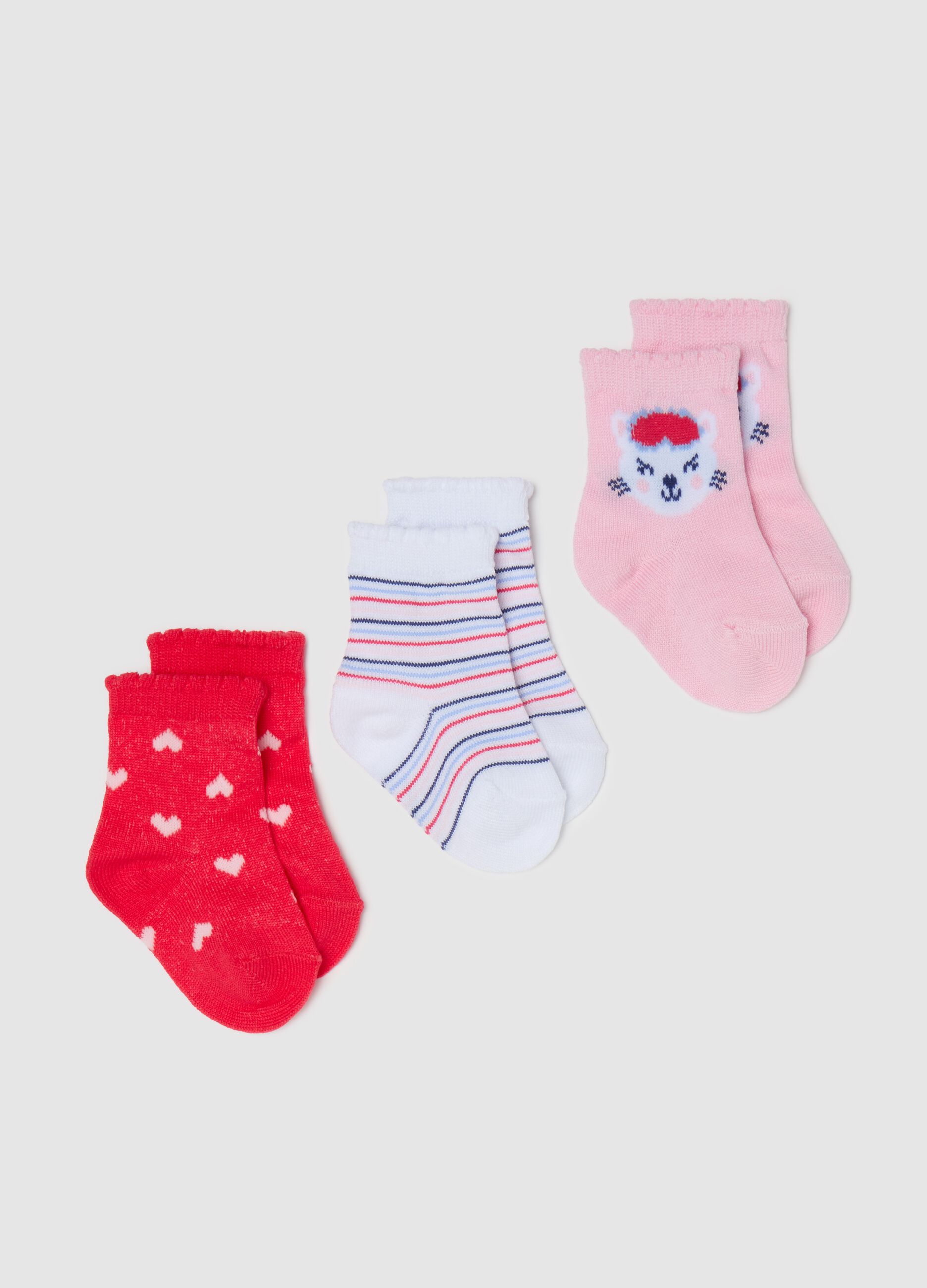 Tripack calze fantasia a righe e disegno cuori