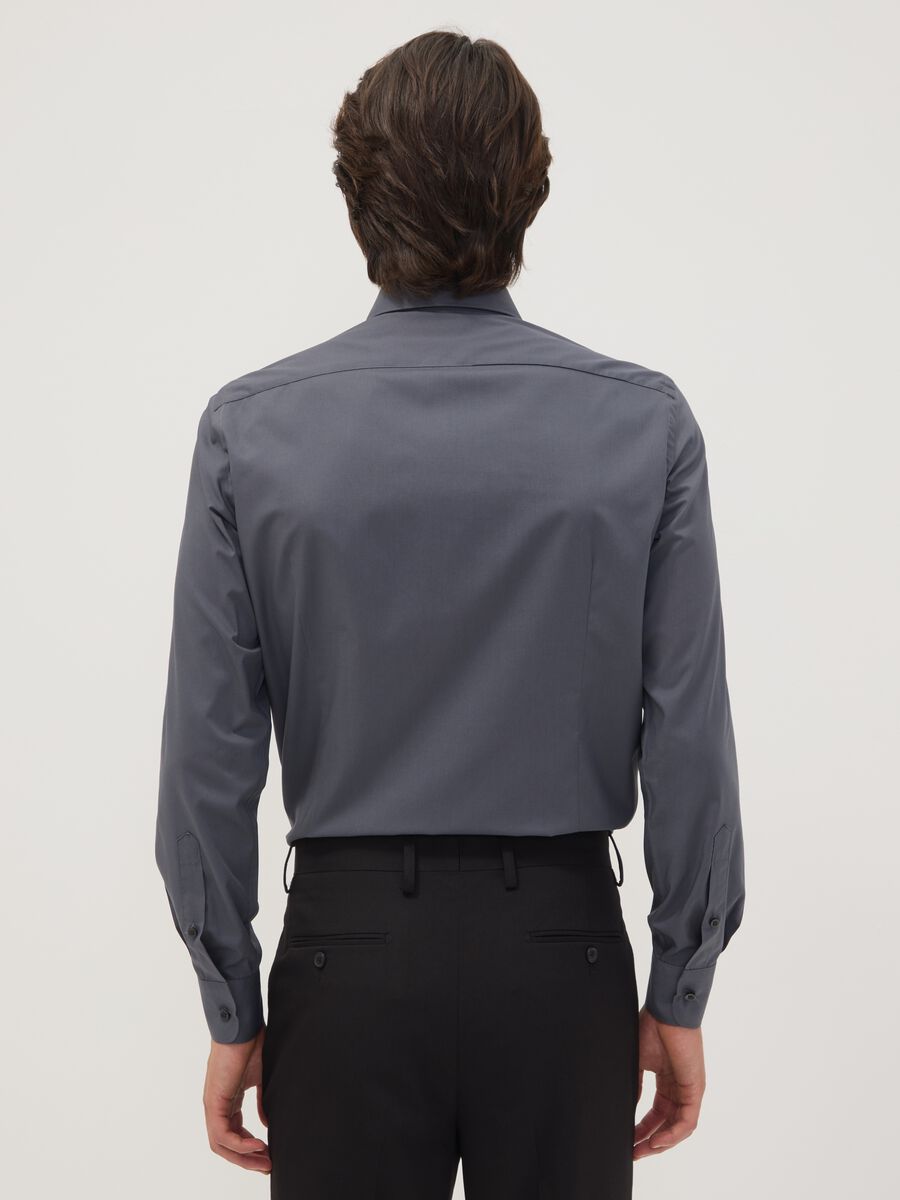 Camicia grigia slim fit con colletto classico easy iron_3