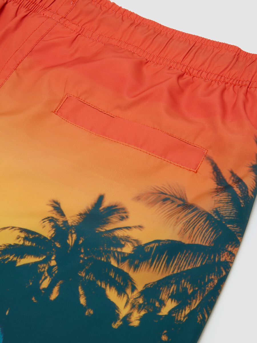 Boys' Multicolour Regular Fit Beach Shorts_2