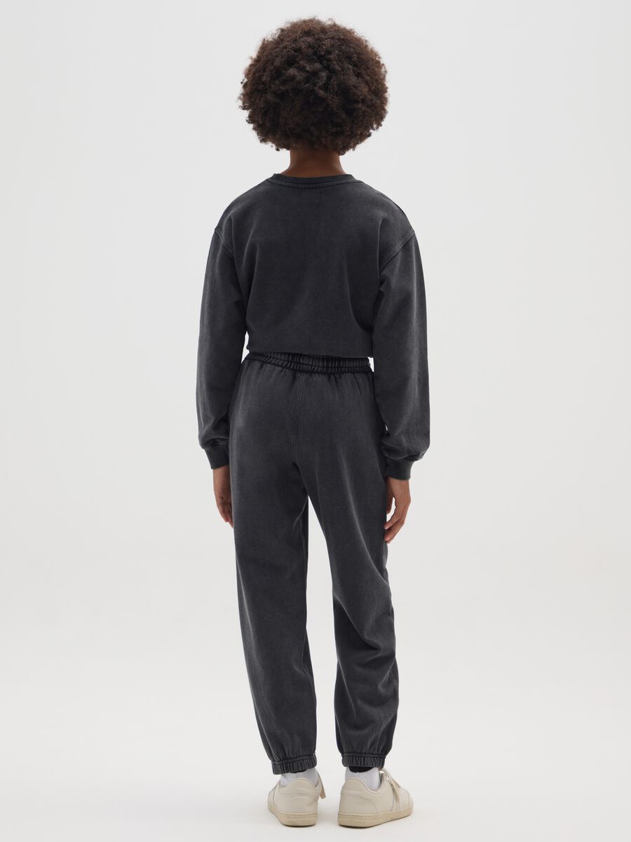 Girls' grey cotton blend joggers with regular fit_2