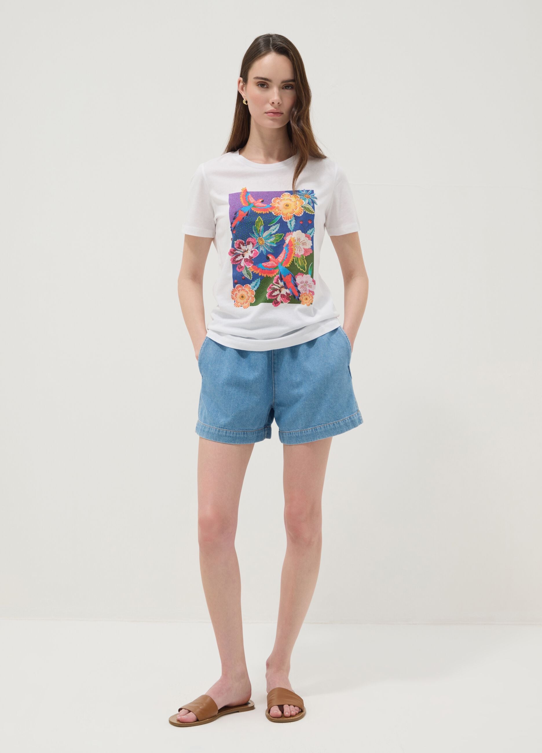 White pure cotton T-shirt with floral print