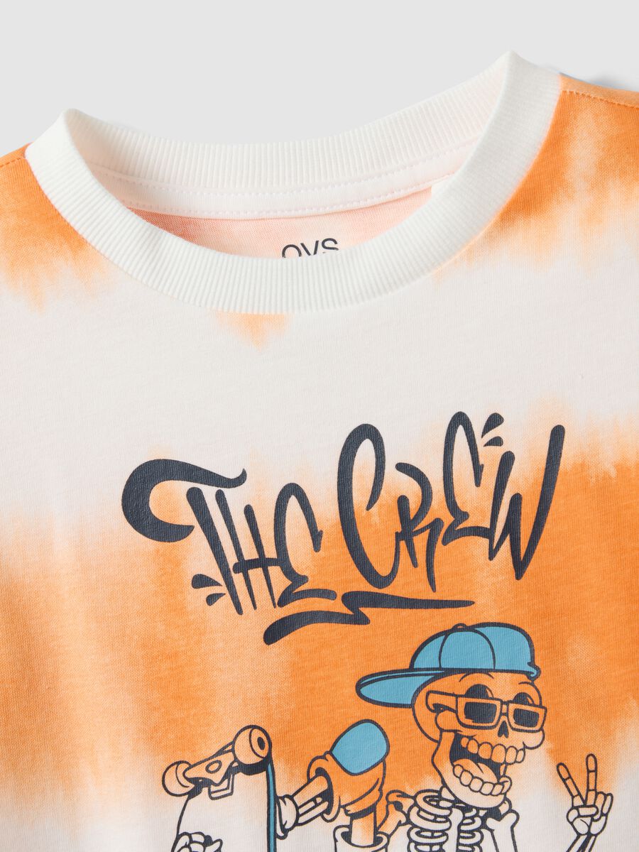 Multicoloured pure cotton tie-dye t-shirt for boys_2