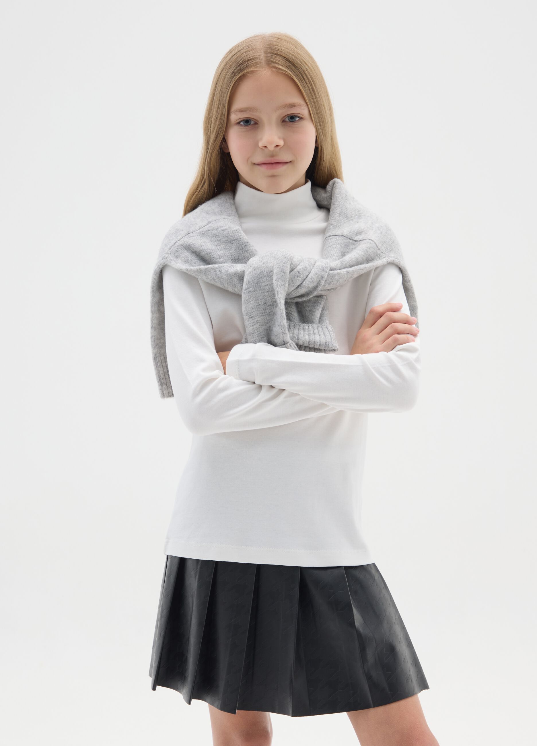 Girls' pure cotton white slim fit T-shirt