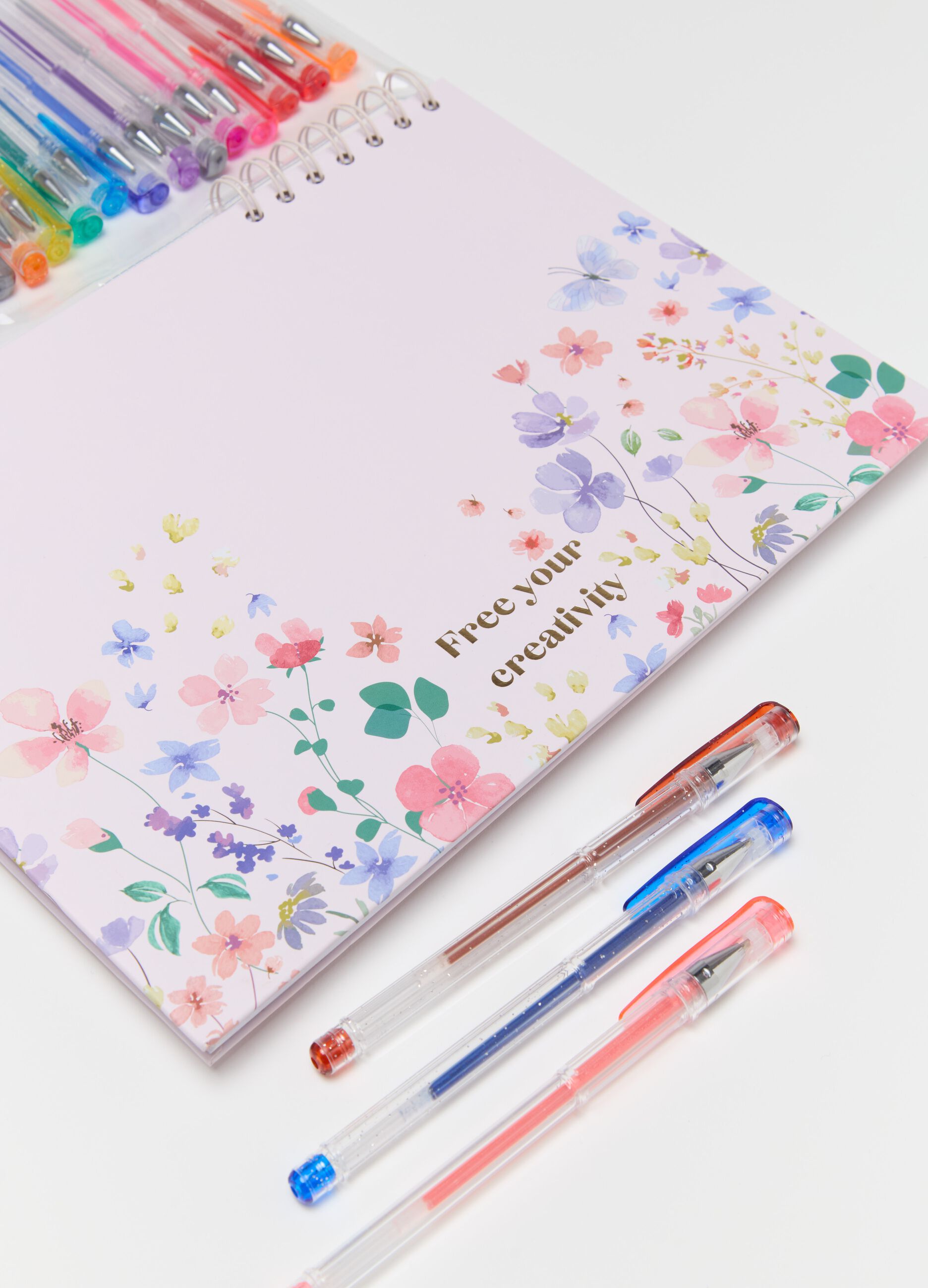 Drawing pad with 25 gel pens