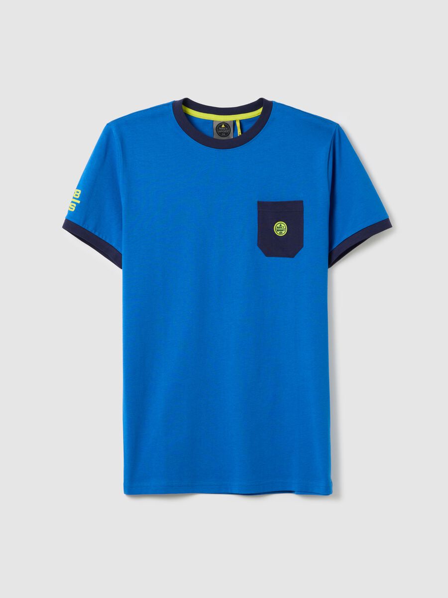 Blue T-shirt with pocket and contrasting details_4