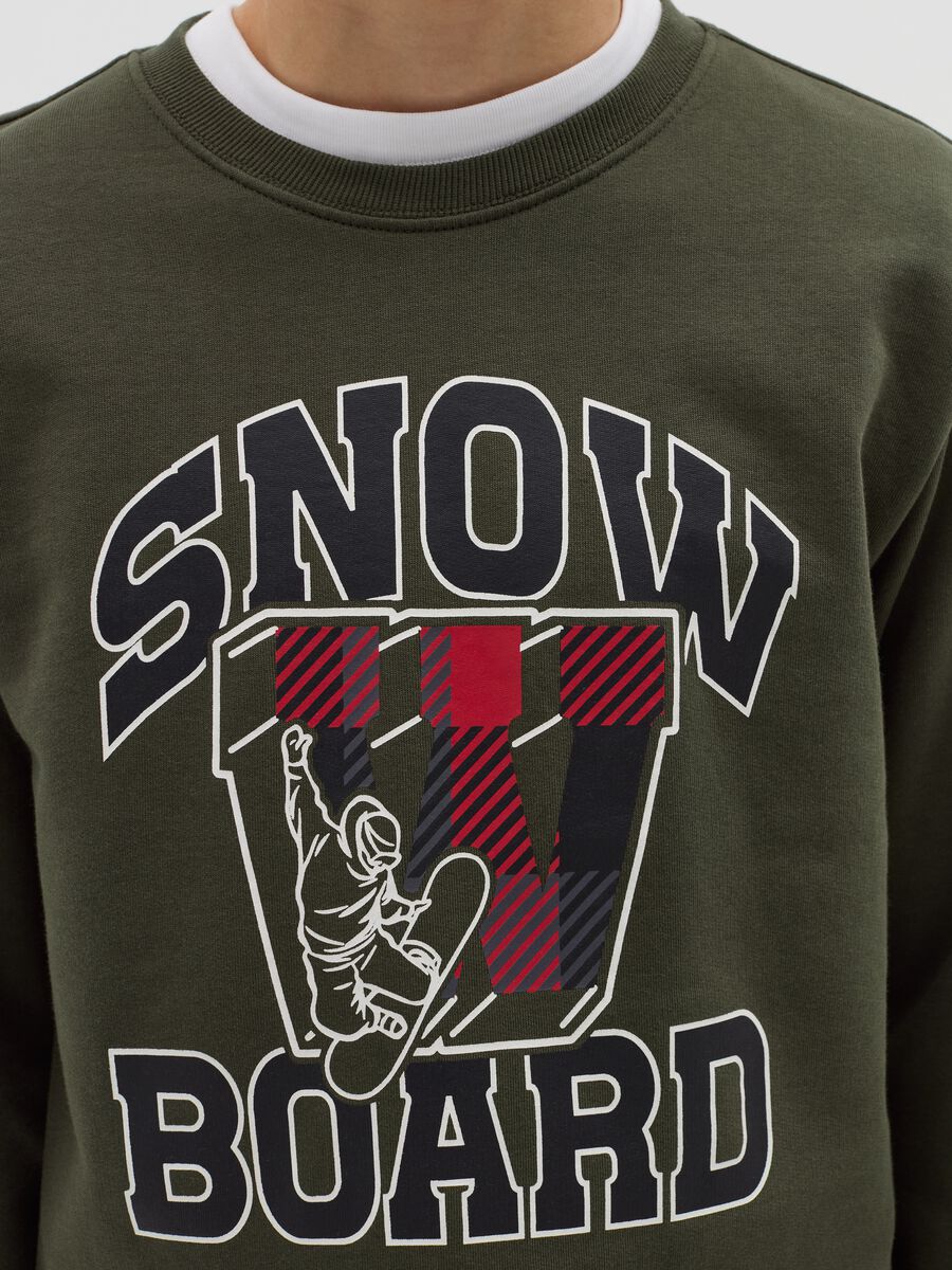 Sweatshirt with snowboard print_1