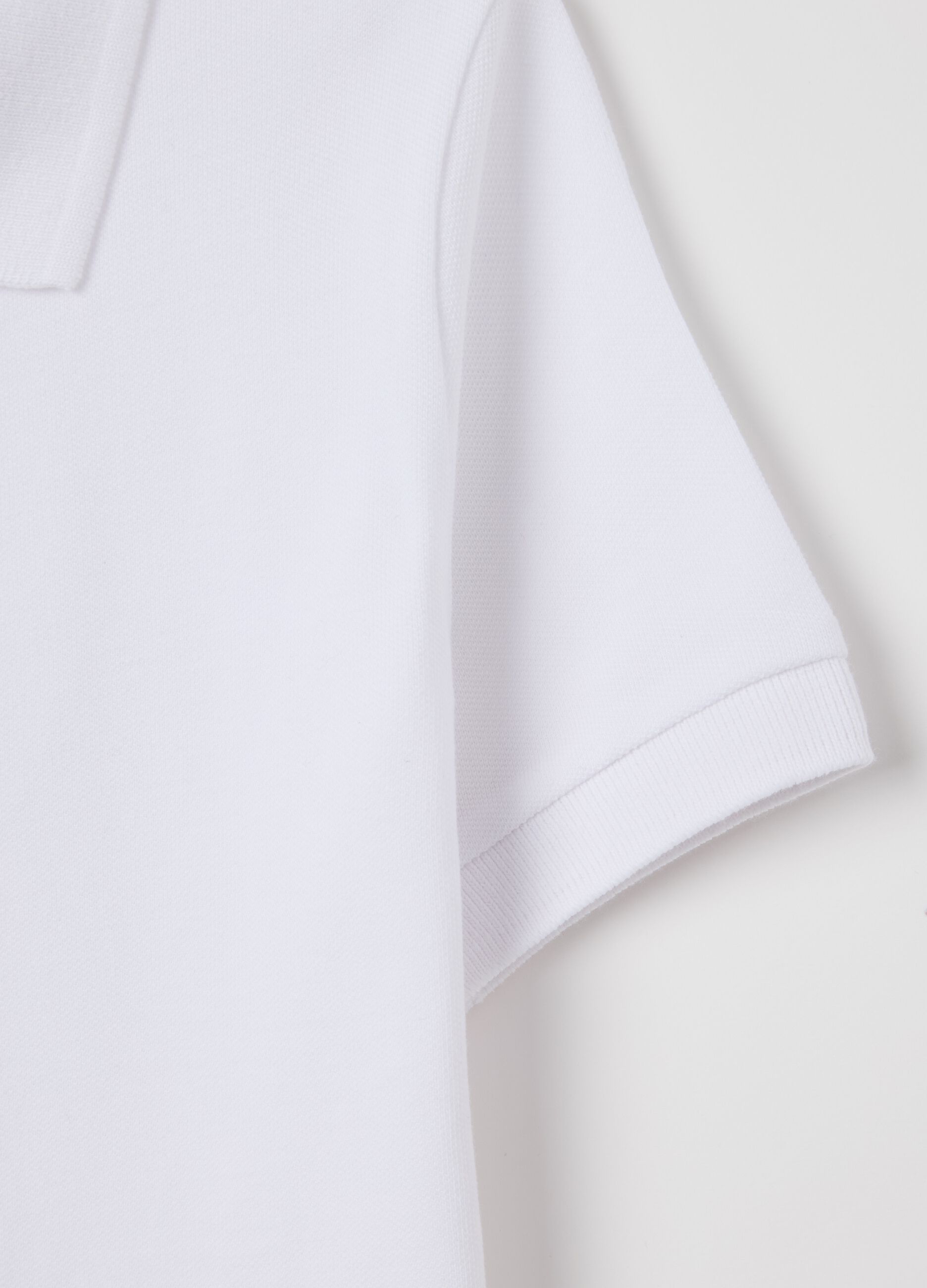 Essential white polo shirt in organic cotton