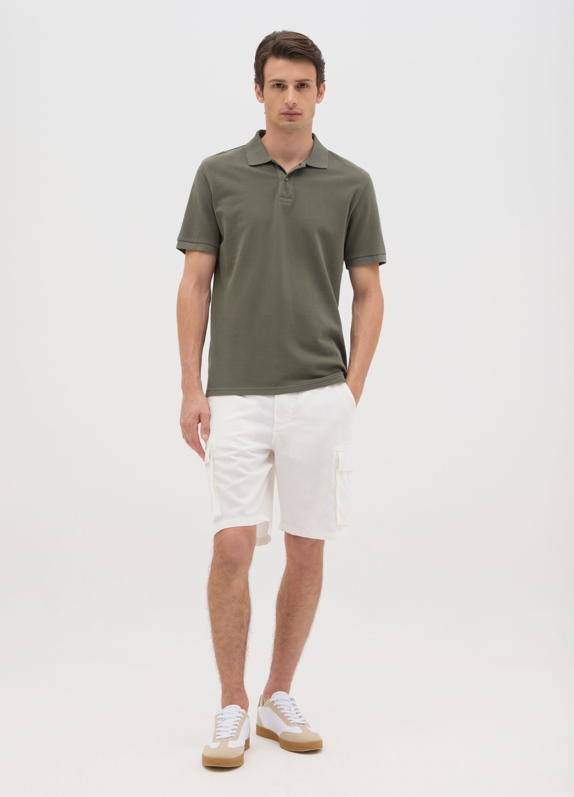 Bermuda cargo da uomo in misto lino bianco regular fit