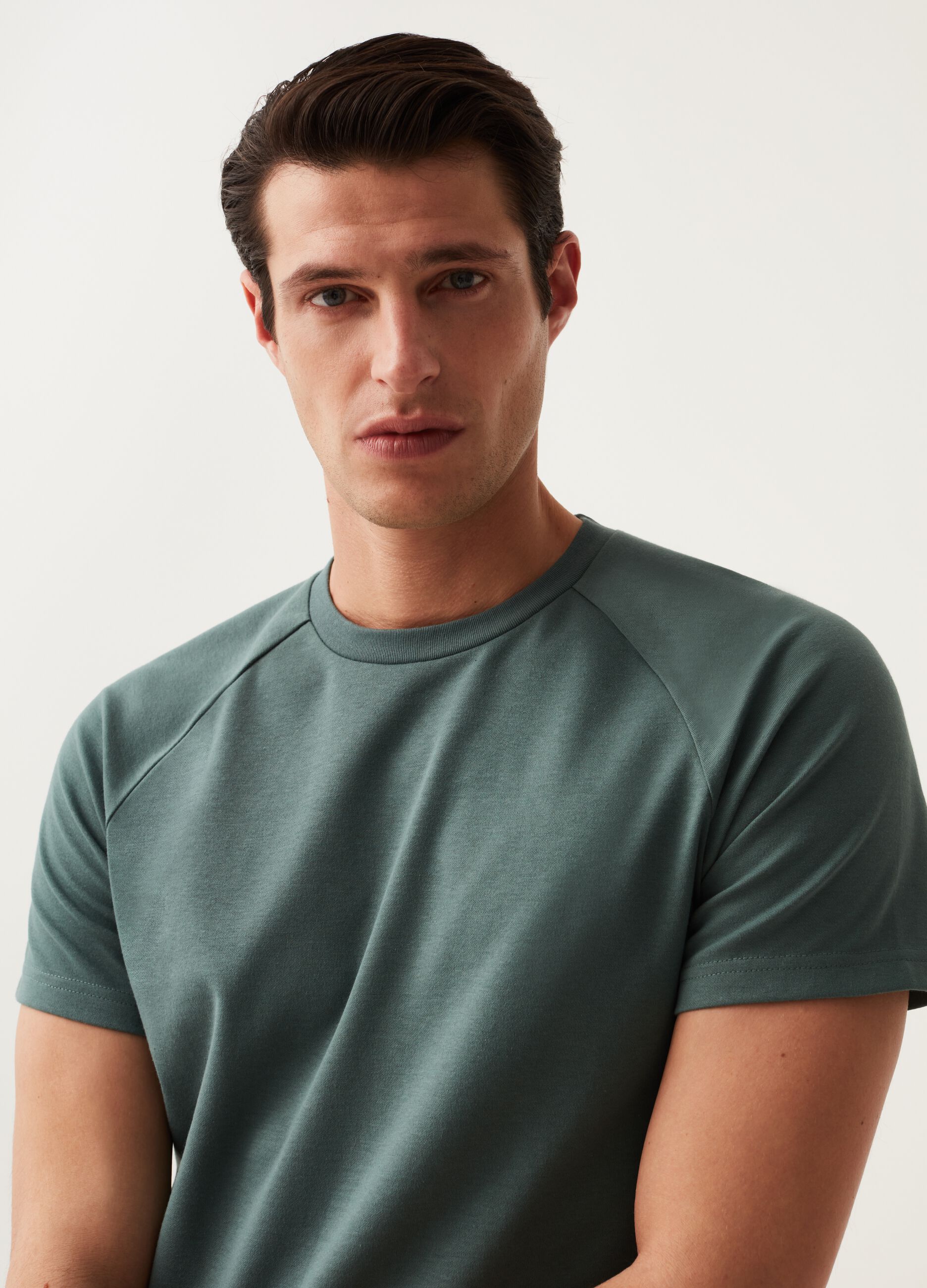 T-shirt maniche raglan in tessuto traspirante OVS Tech_1