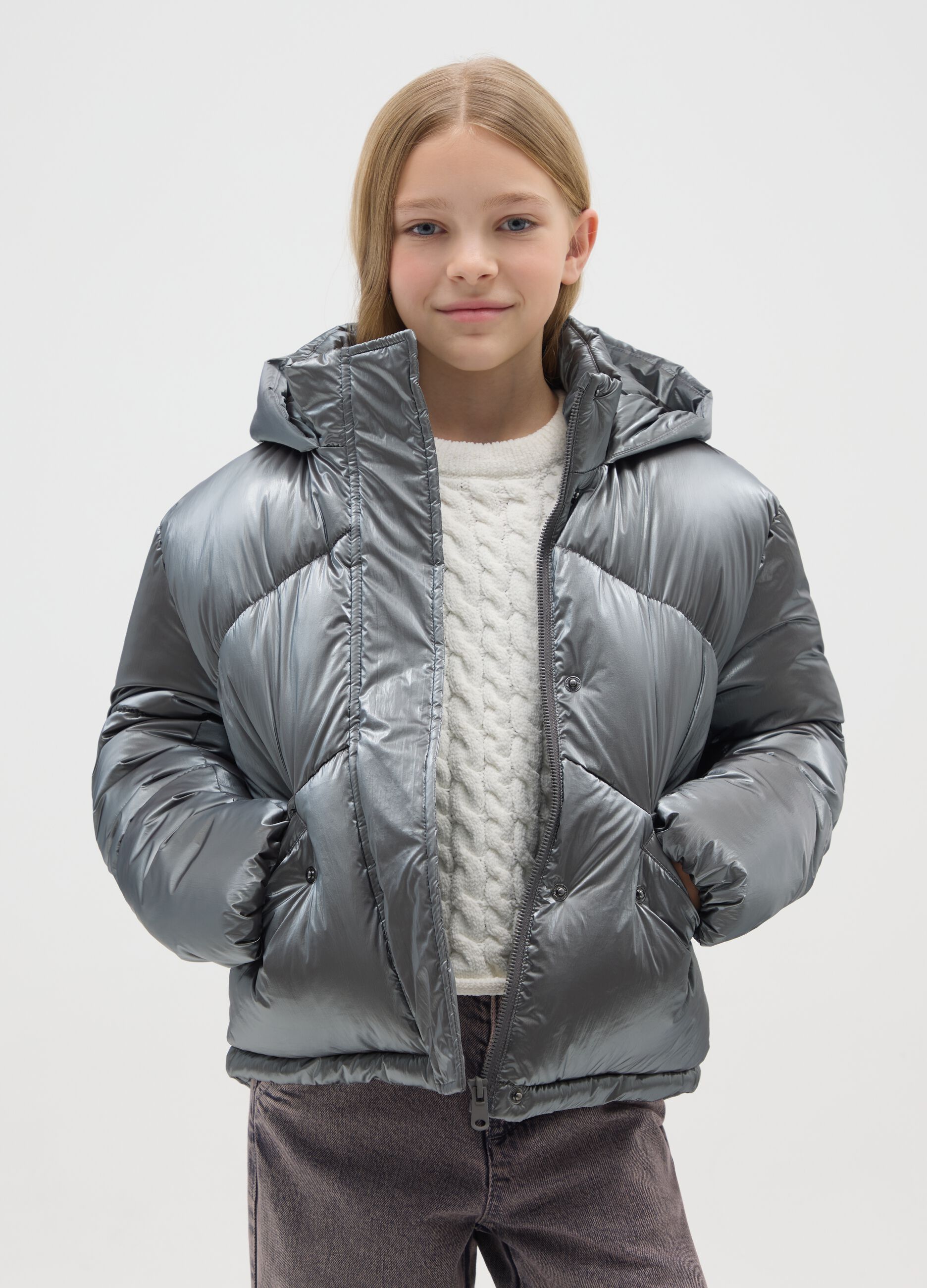 Grey padded regular fit girl's jacket with hood and zip