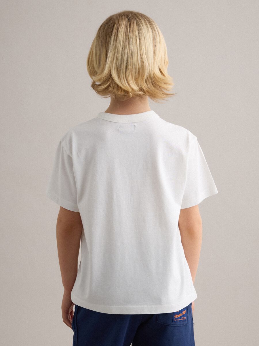 T-shirt in puro cotone bianca da bambino regular fit con stampa_1