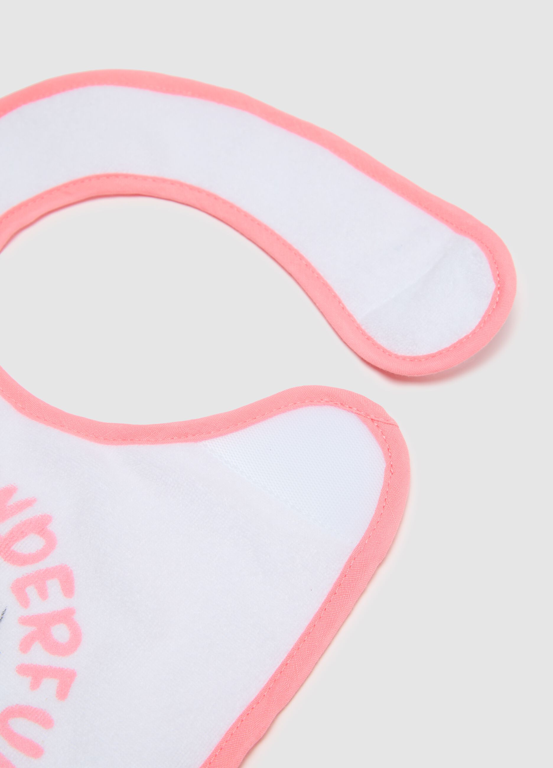 Baby bibs in cotton polyester blend with Tweety prints