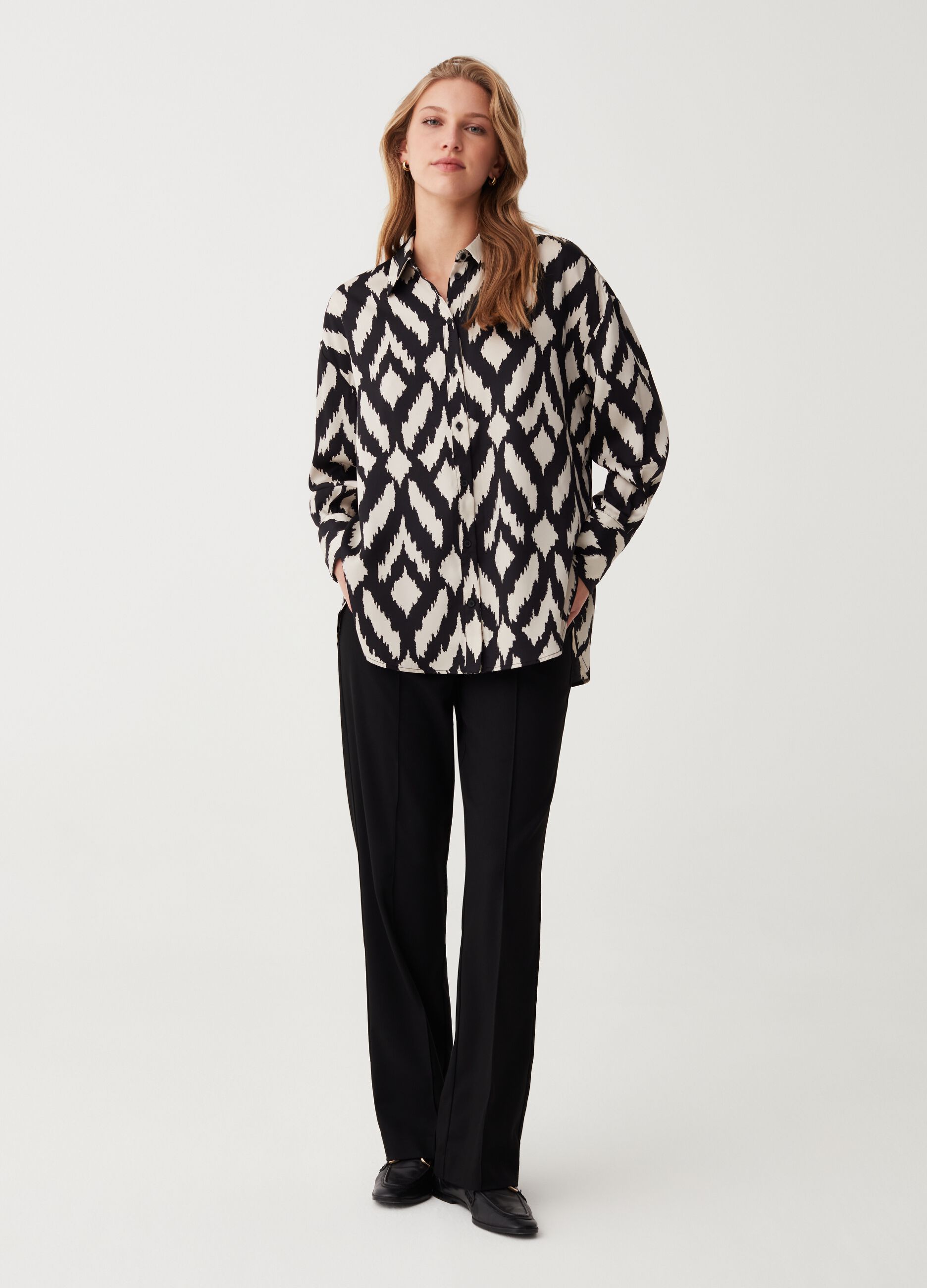 Camicia relaxed fit con stampa ikat_0