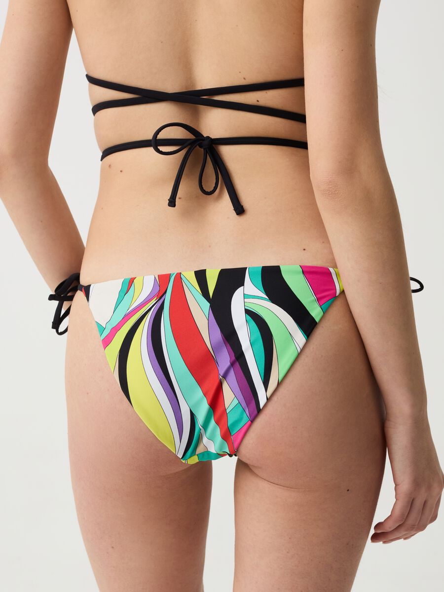 Bikini briefs with multicoloured pattern_2