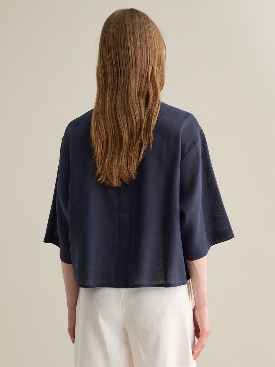 Women's oversize shirt in dark blue linen blend_3