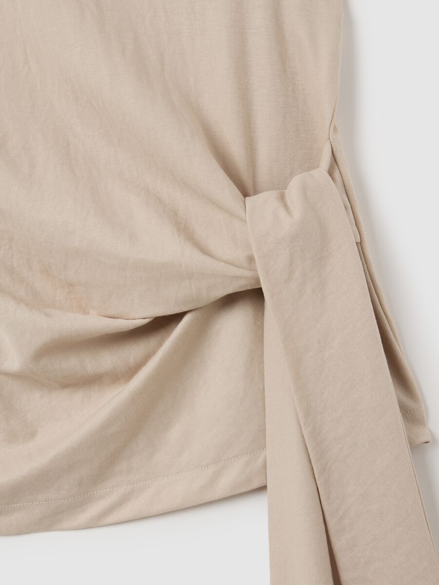 Beige mixed fitted top with knot_5