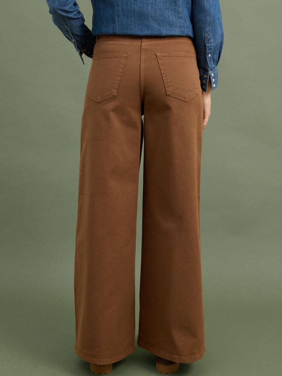 Pantaloni marroni in cotone elasticizzato wide leg_2