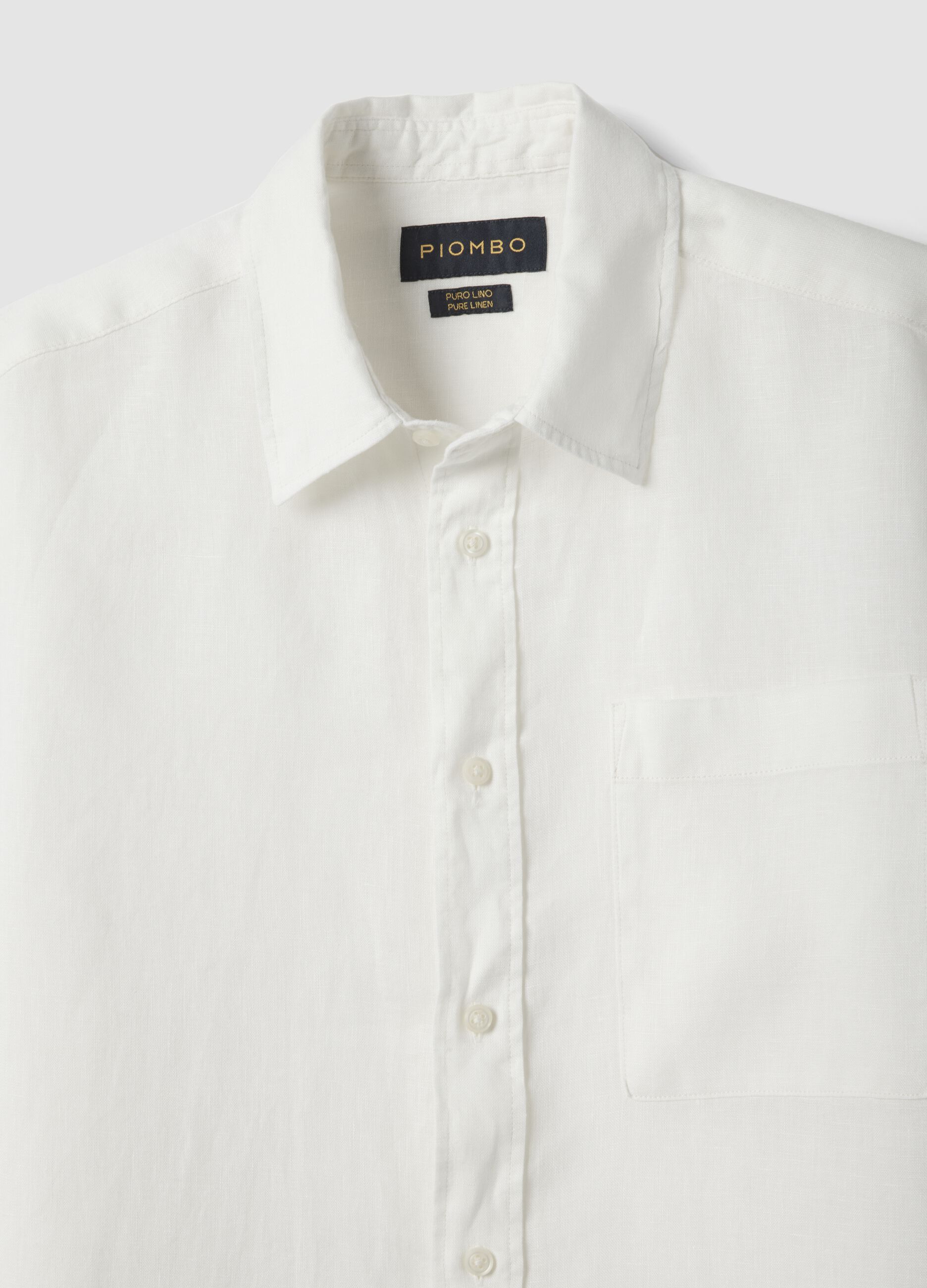 White pure linen short-sleeve shirt, regular fit with chest pocket