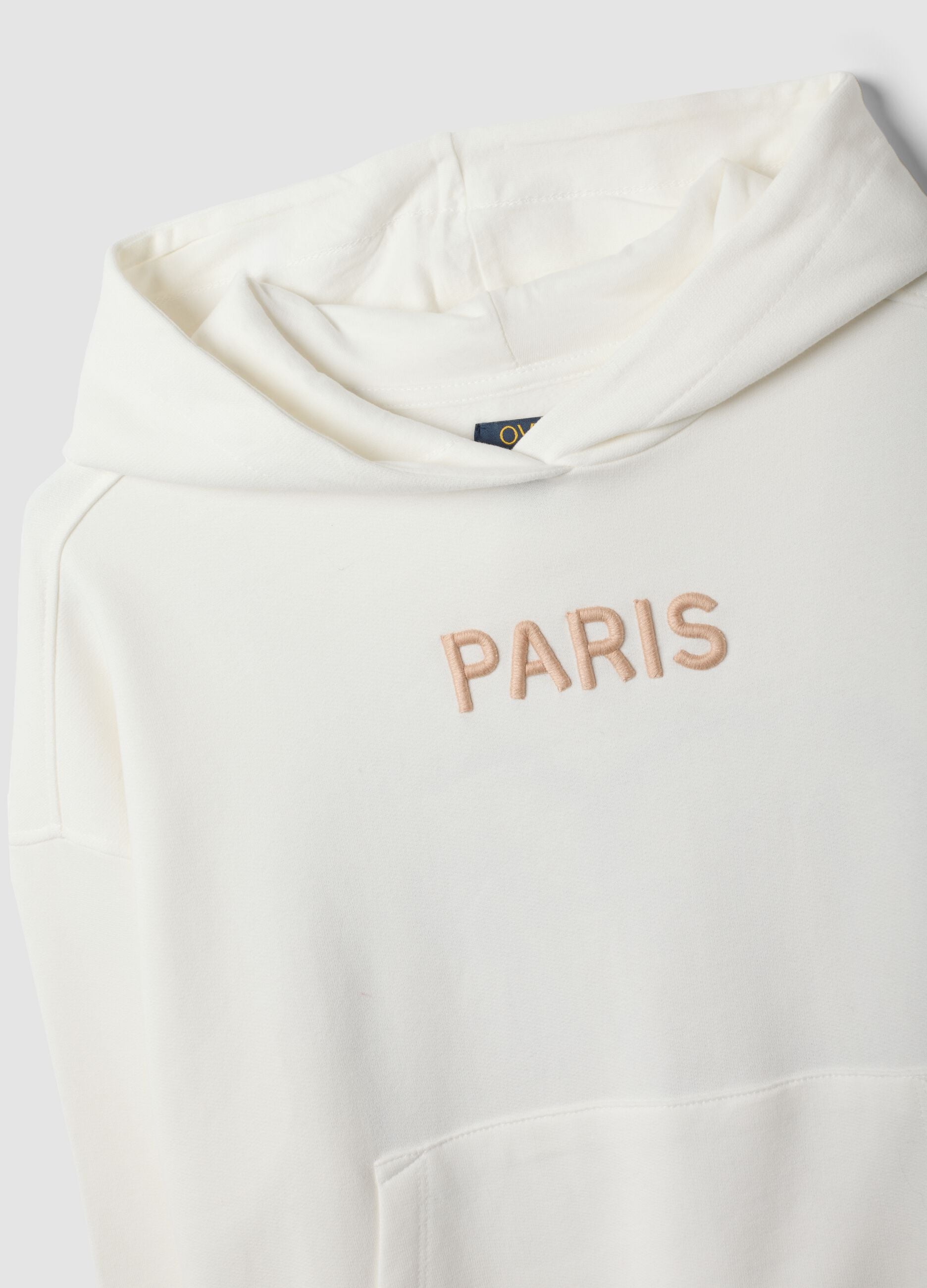 White 100% cotton oversized hoodie with &ldquo;Paris&rdquo; print