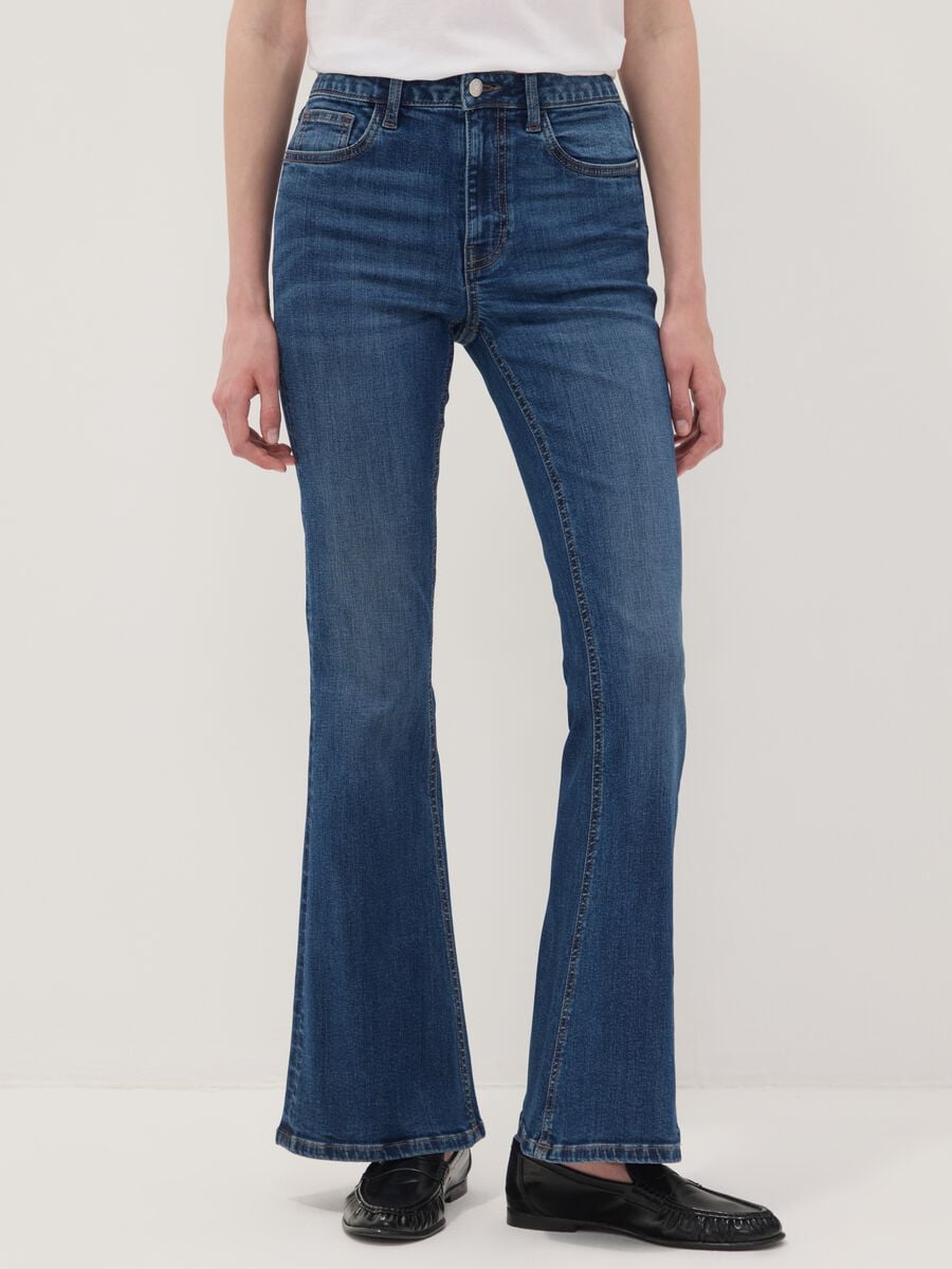 Jeans flare blu in cotone elasticizzato_1