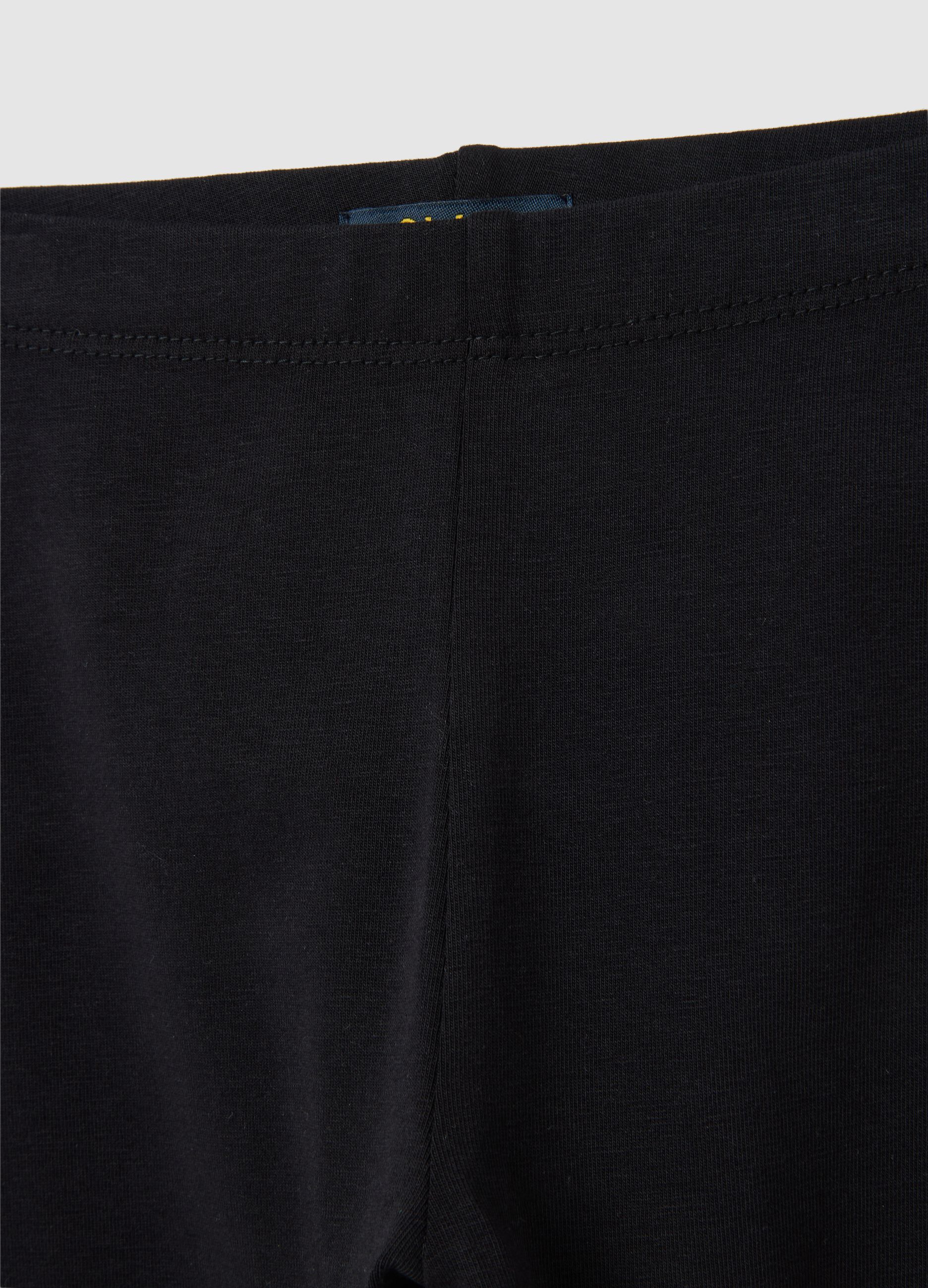 Pantaloncini da bambina in misto cotone nero skinny fit