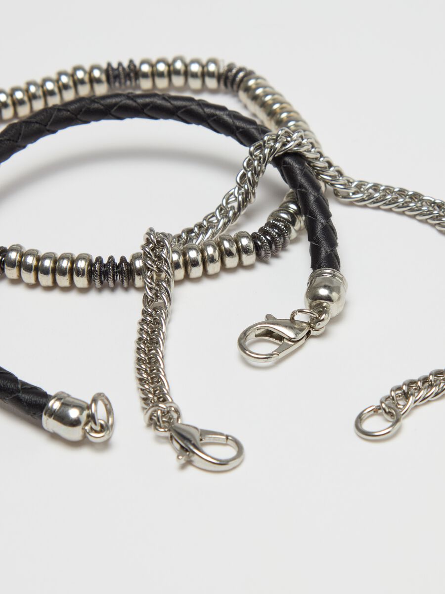 Three-pack bracelets with silver finish_2