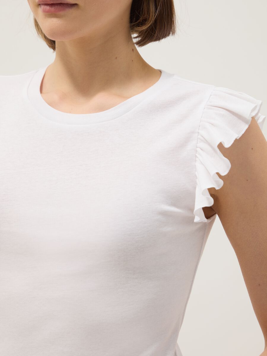 White pure cotton slim fit T-shirt with ruffles_3