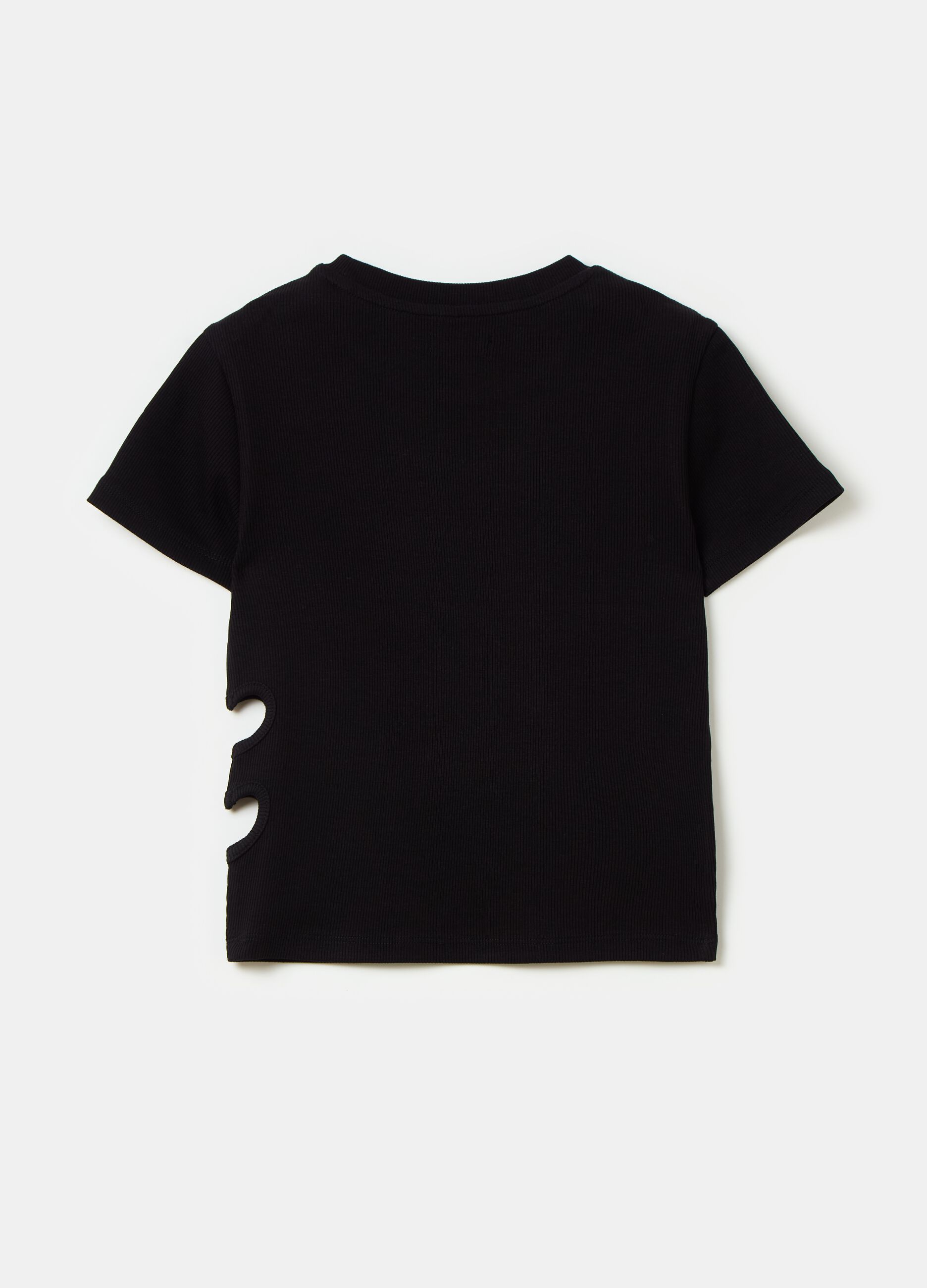 T-shirt cut out a costine