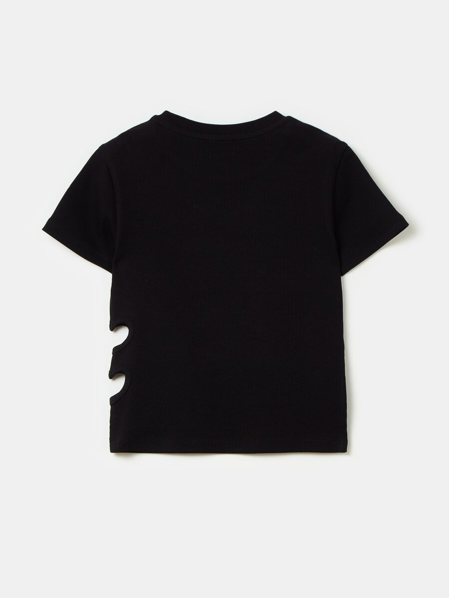 T-shirt cut out a costine_1
