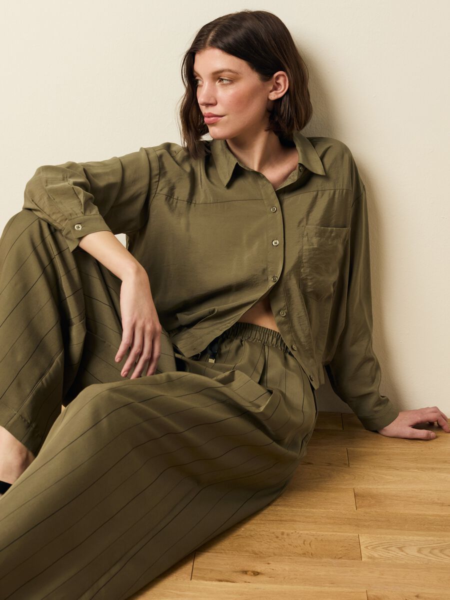 Shirt with darts_0
