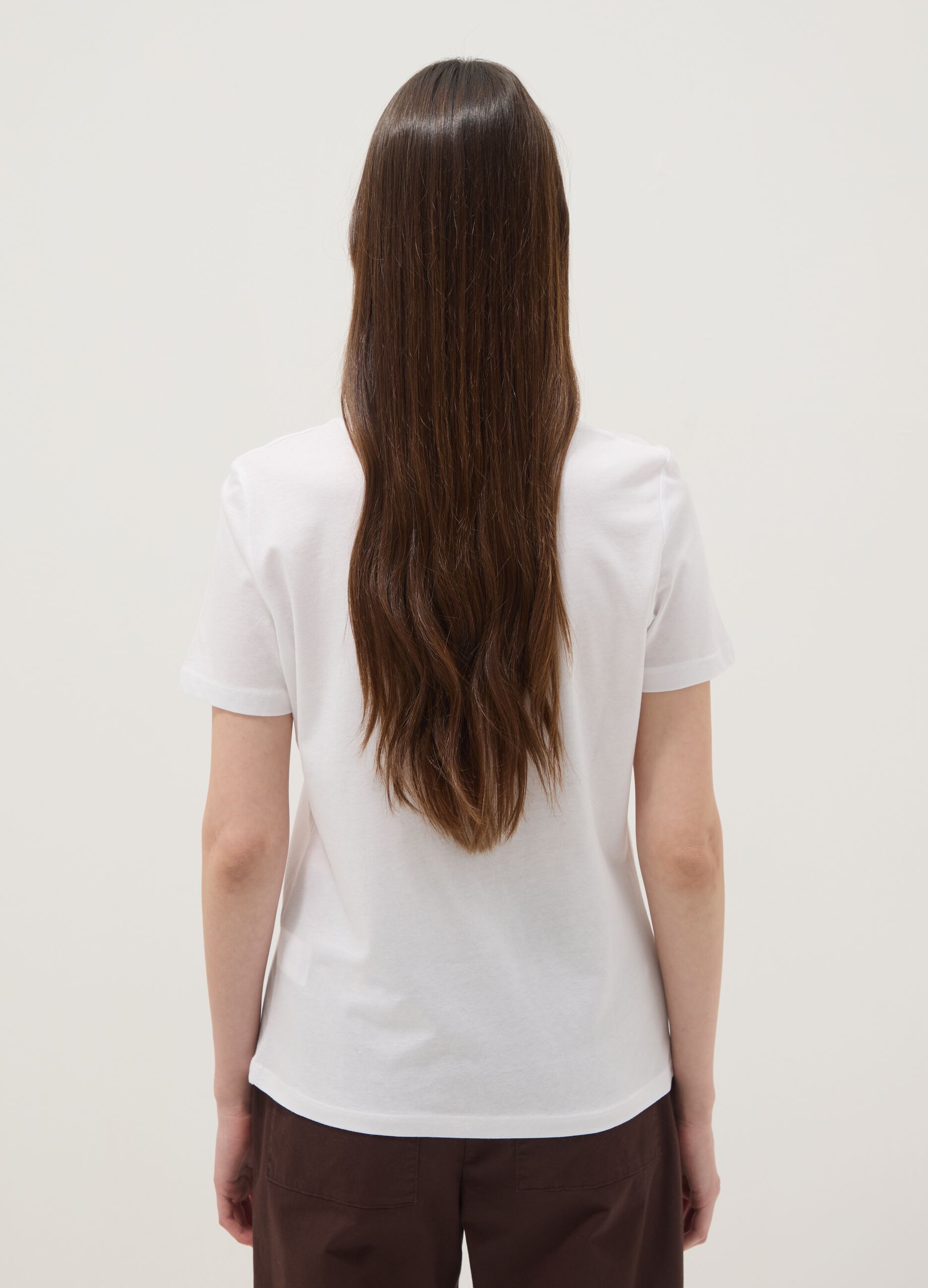 White pure cotton T-shirt with front print, regular fit