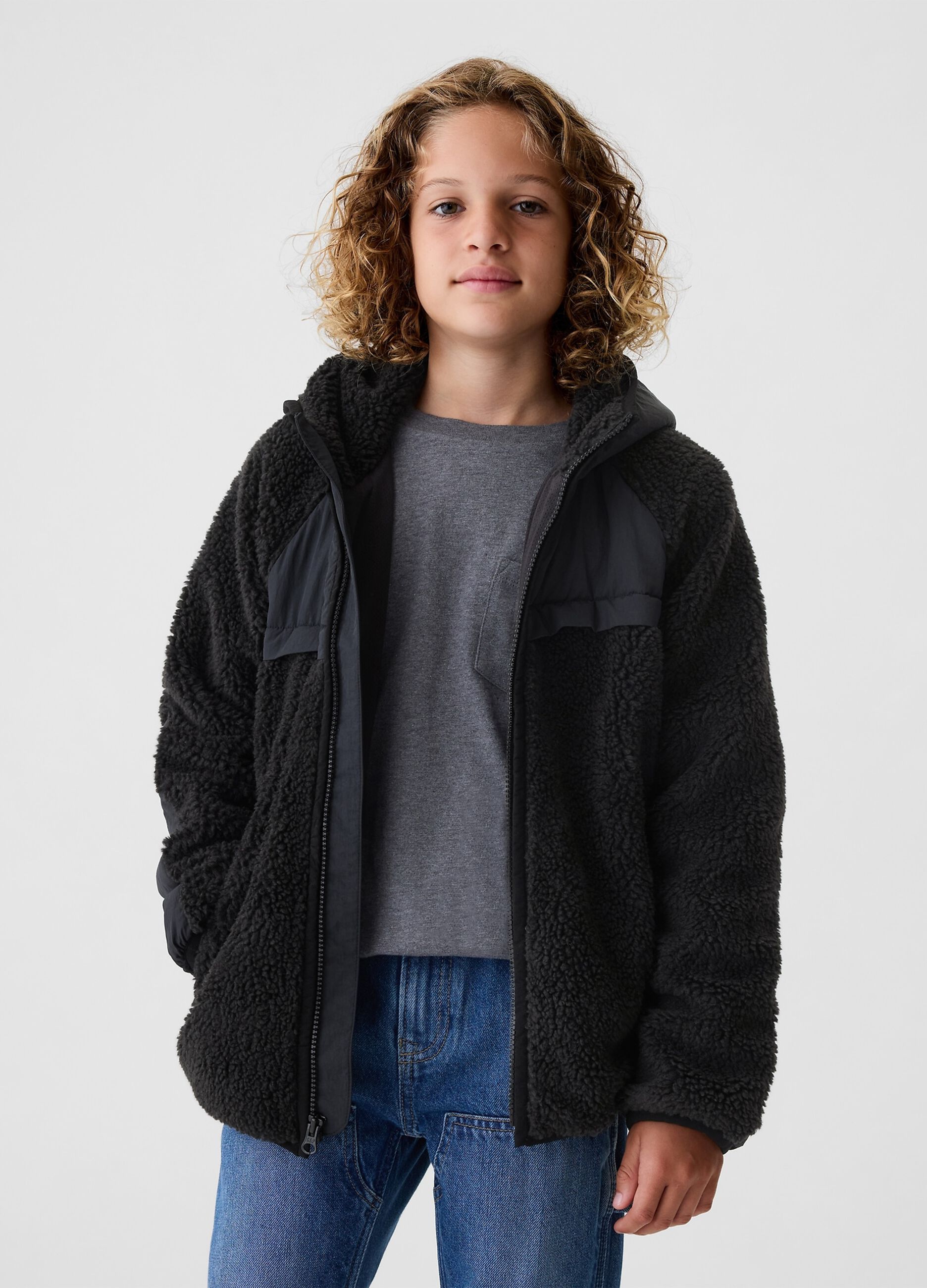 Giacca in sherpa con cappuccio