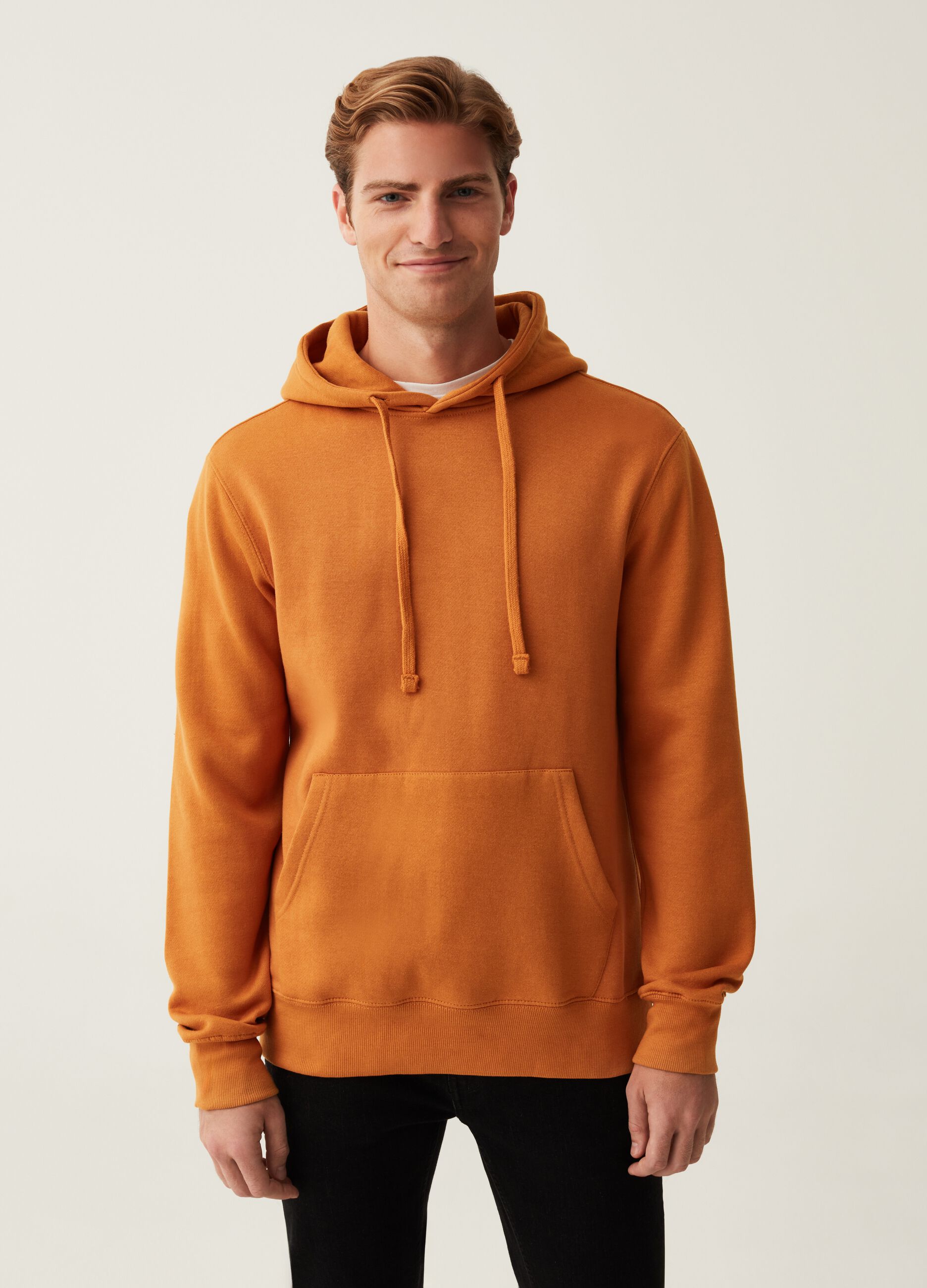 Felpa boxy fit con cappuccio_1