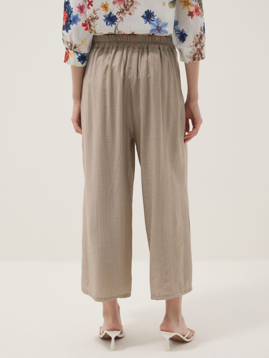 Beige viscose-blend trousers with belt_2