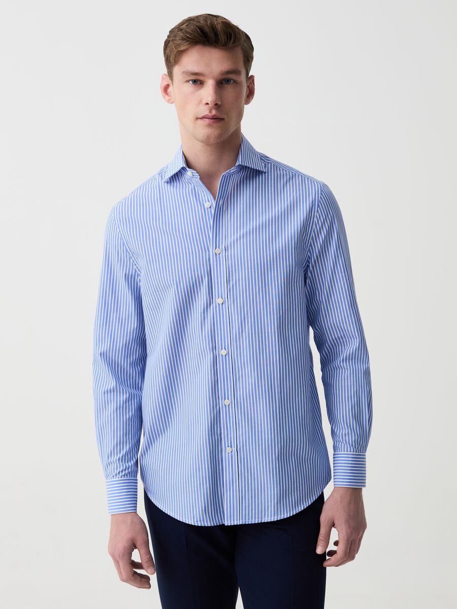 Regular-fit shirt with striped pattern_1