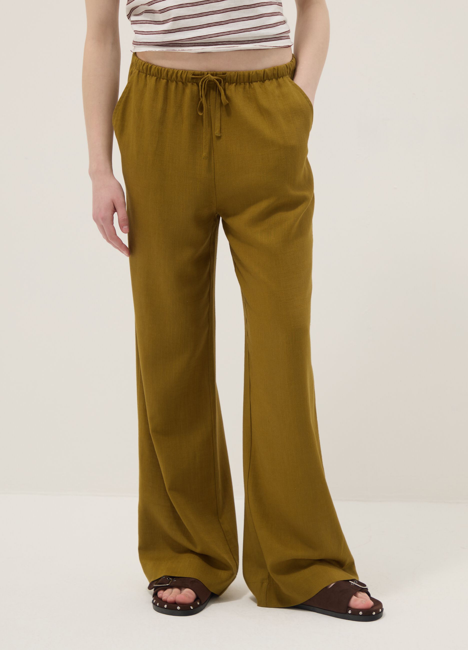 Yellow viscose and linen blend jogger trousers, relaxed fit