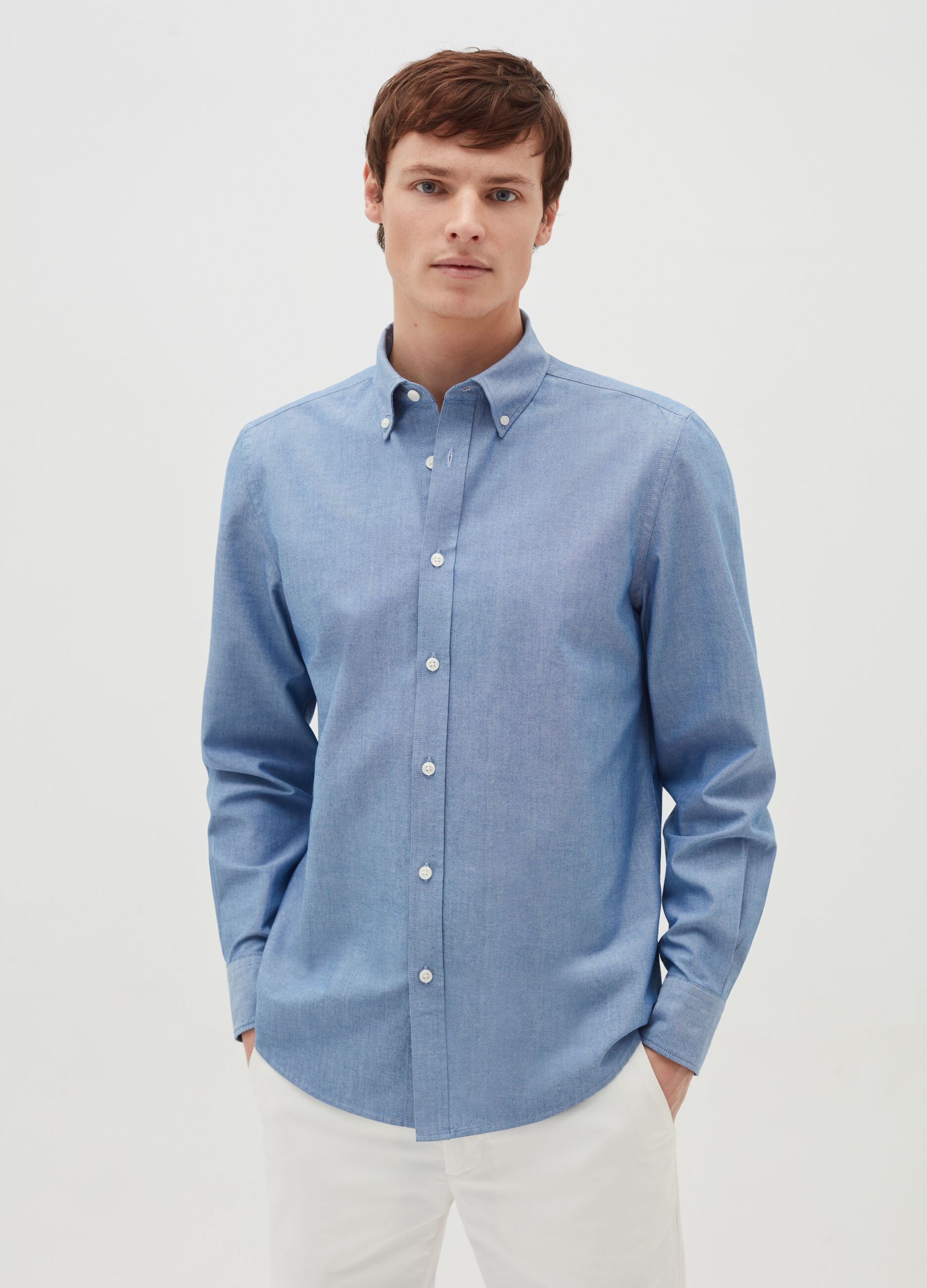 100% cotton shirt with button-down collar