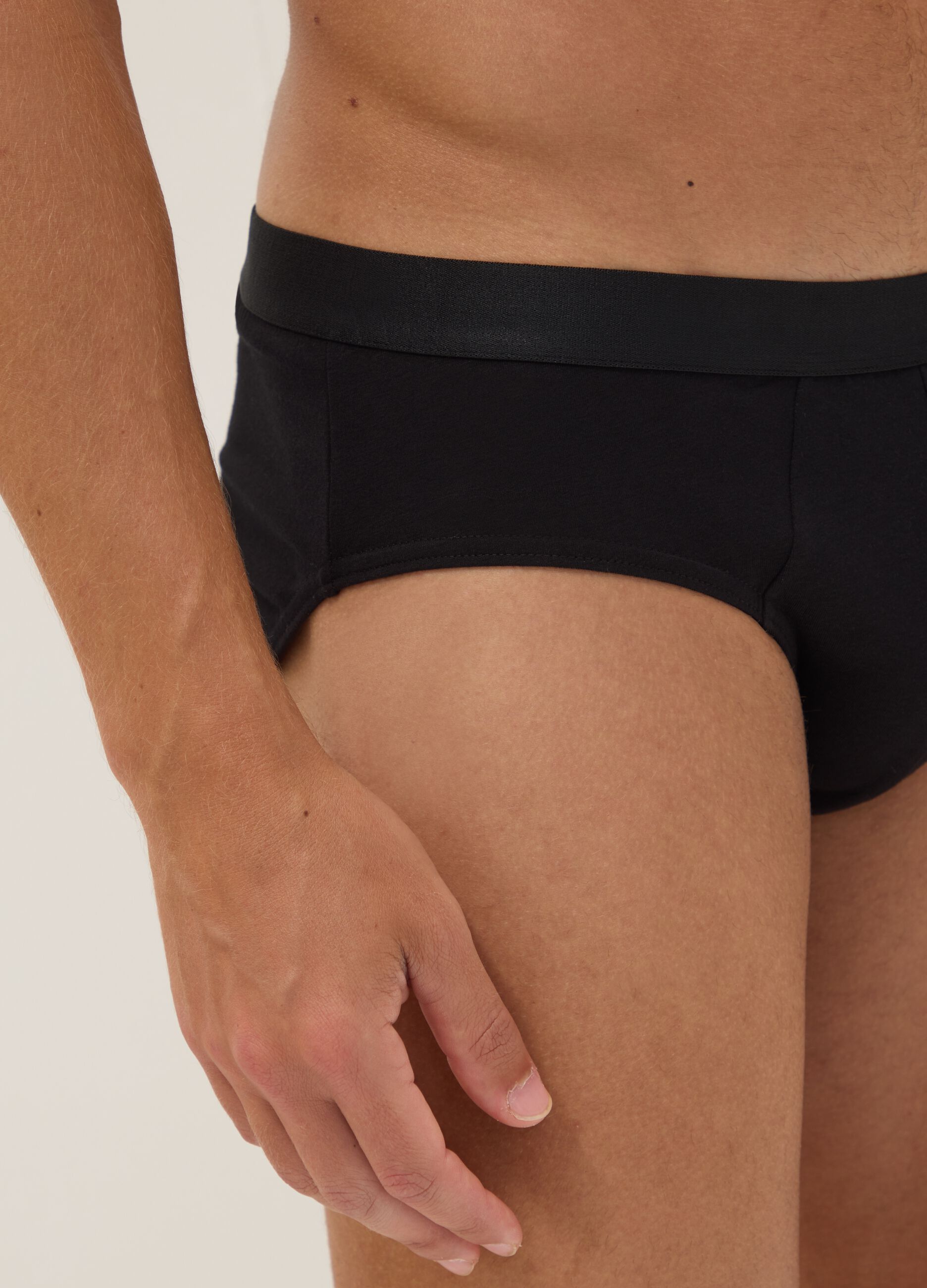 Tripack di slip neri in cotone organico