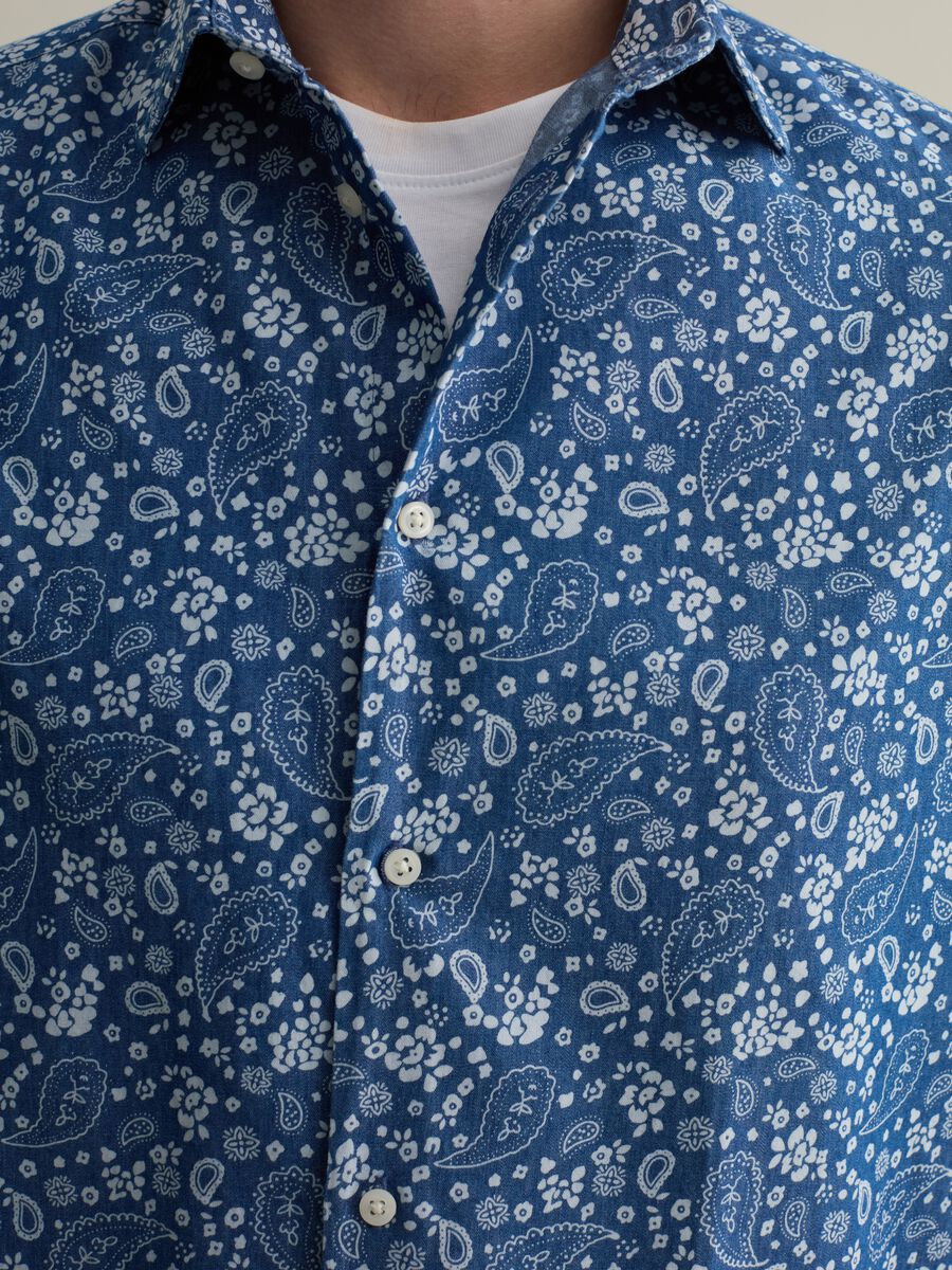Cotton shirt with paisley print_3