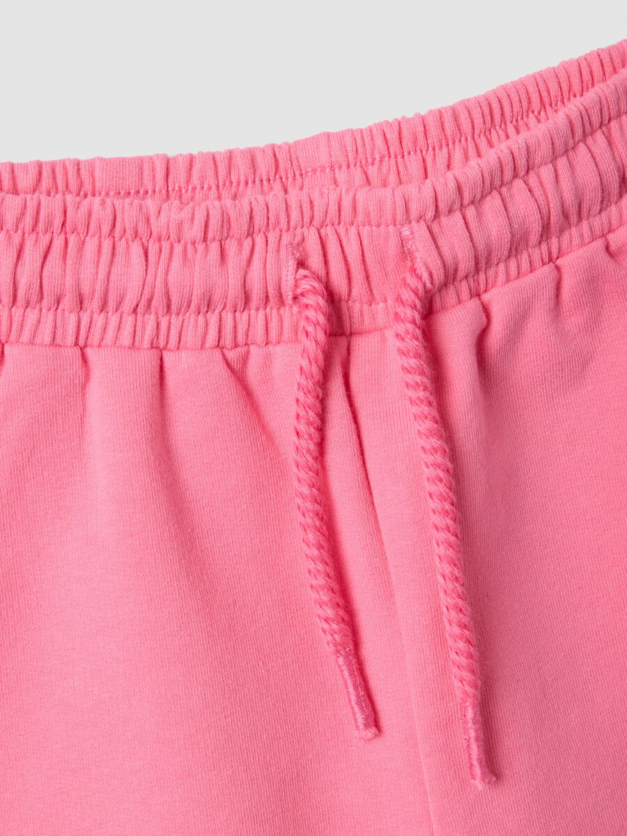 White and pink stretch cotton set with T-shirt and shorts_3