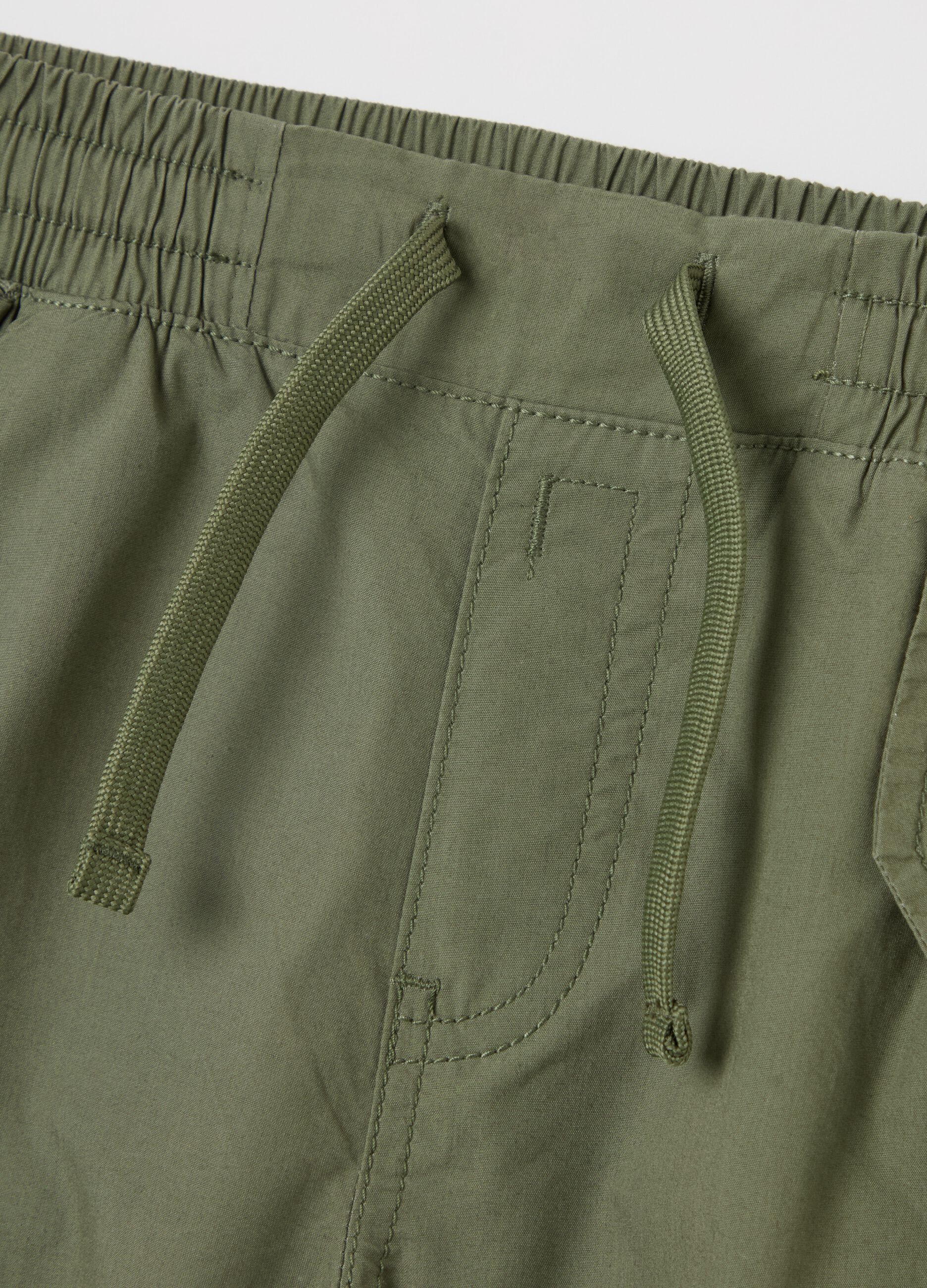 Cargo joggers in cotton canvas with drawstring
