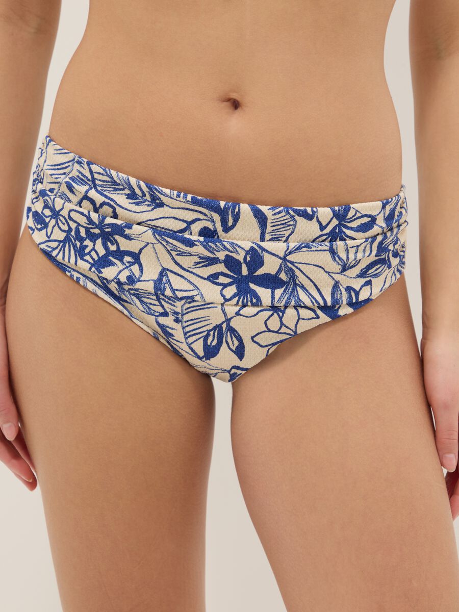 Slip bikini blu e beige in tessuto elasticizzato_1