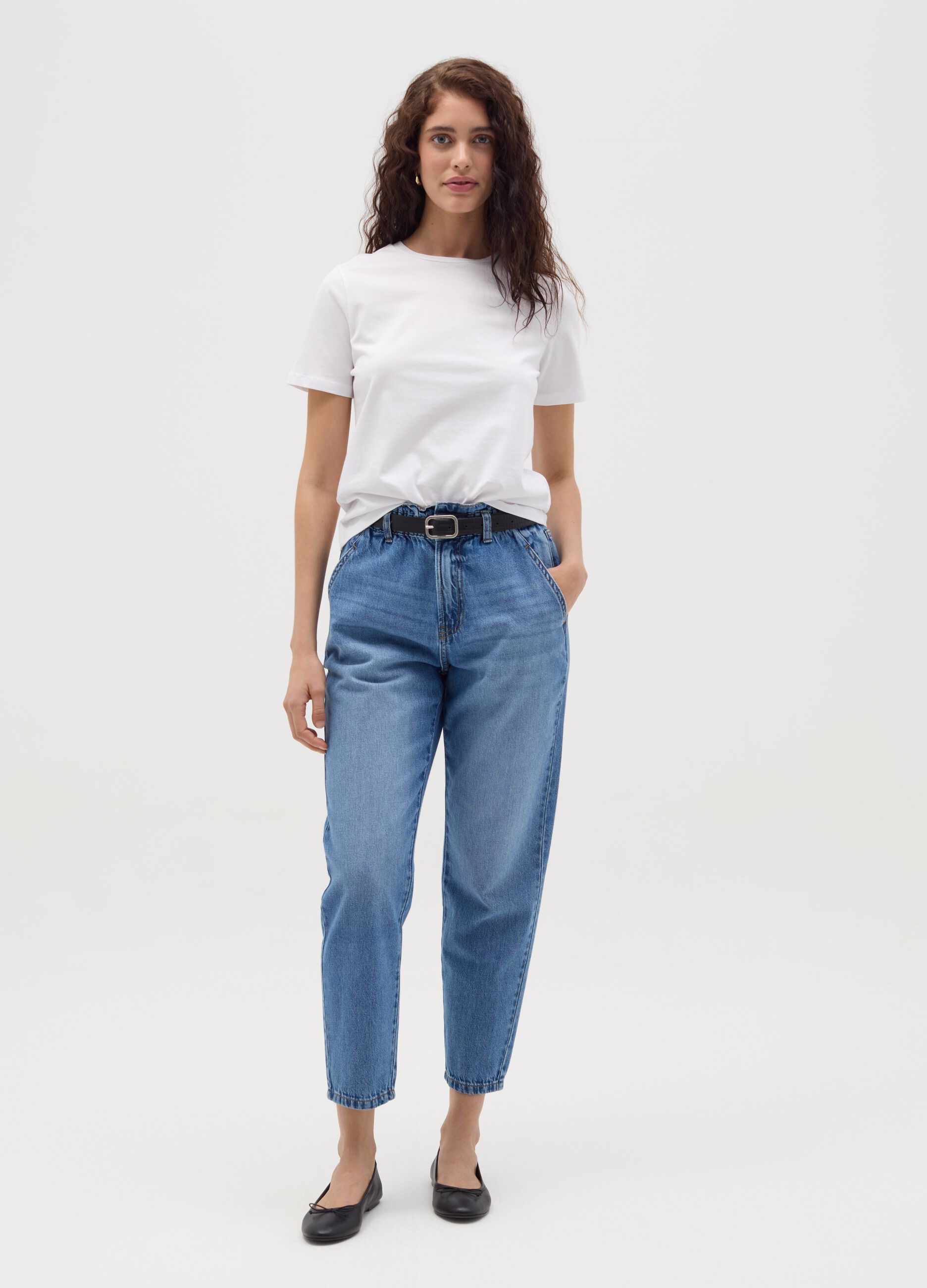 Cropped slouchy-fit jeans