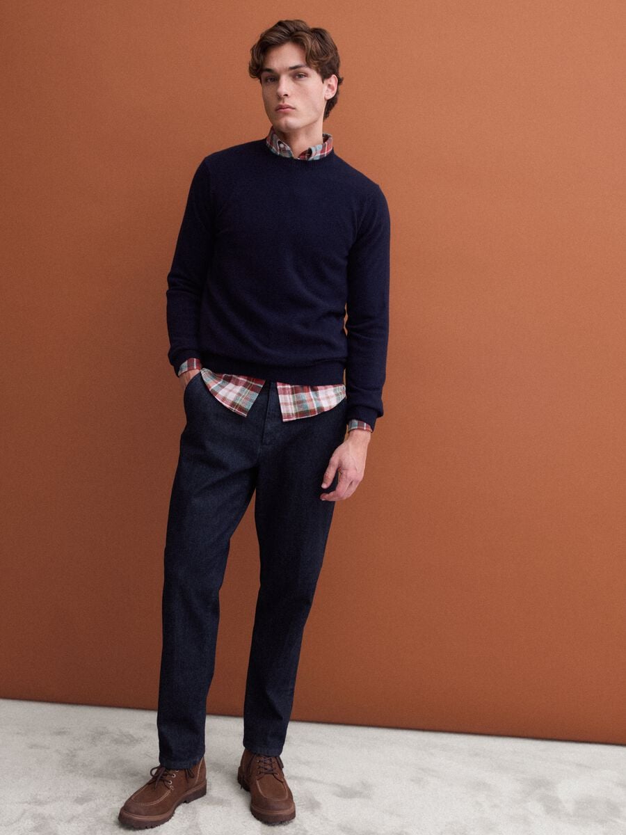Pullover blu in pura lana a girocollo regular fit_2