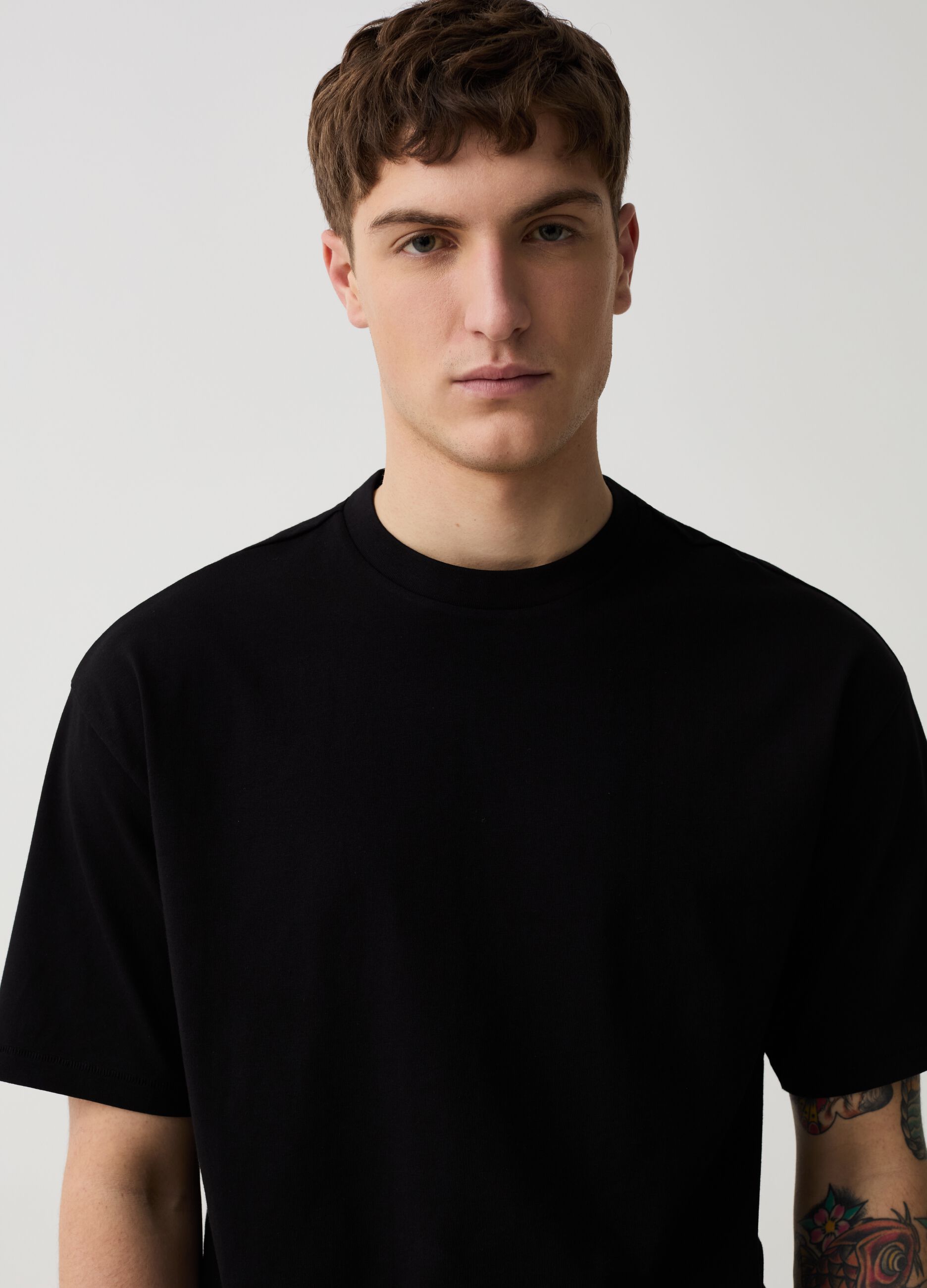 T-shirt relaxed fit in cotone