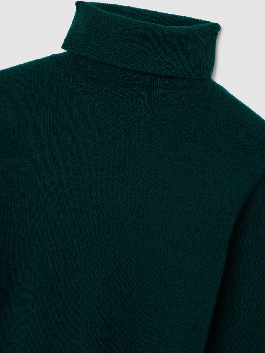 Maglione in pura lana verde regular fit a collo alto_5