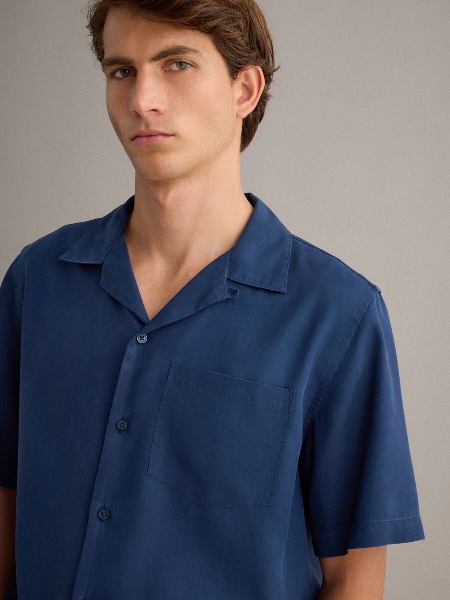 Camicia blu a maniche corte in puro lyocell regular fit_2