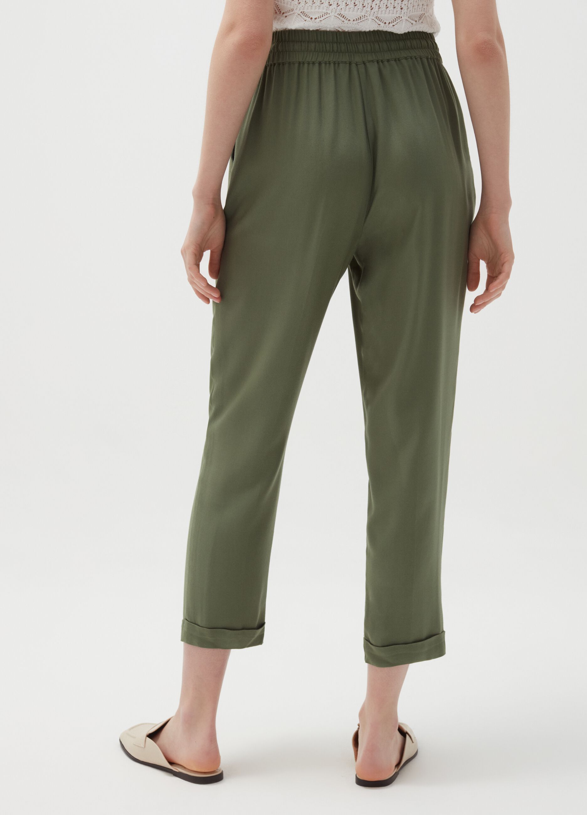 Crop-fit joggers with high drawstring waist.